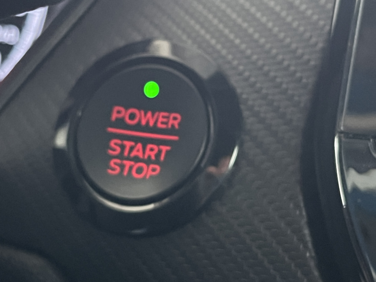 FORD FIESTA ST 1,5 200 EDITION LIMITED PACK PERF GPS CAMERA REGULATEUR HIFI B&O PACK HIVER FULL LED KEYLESS SUSPENSION PERFORMANCE FORD  ETAT NEUF