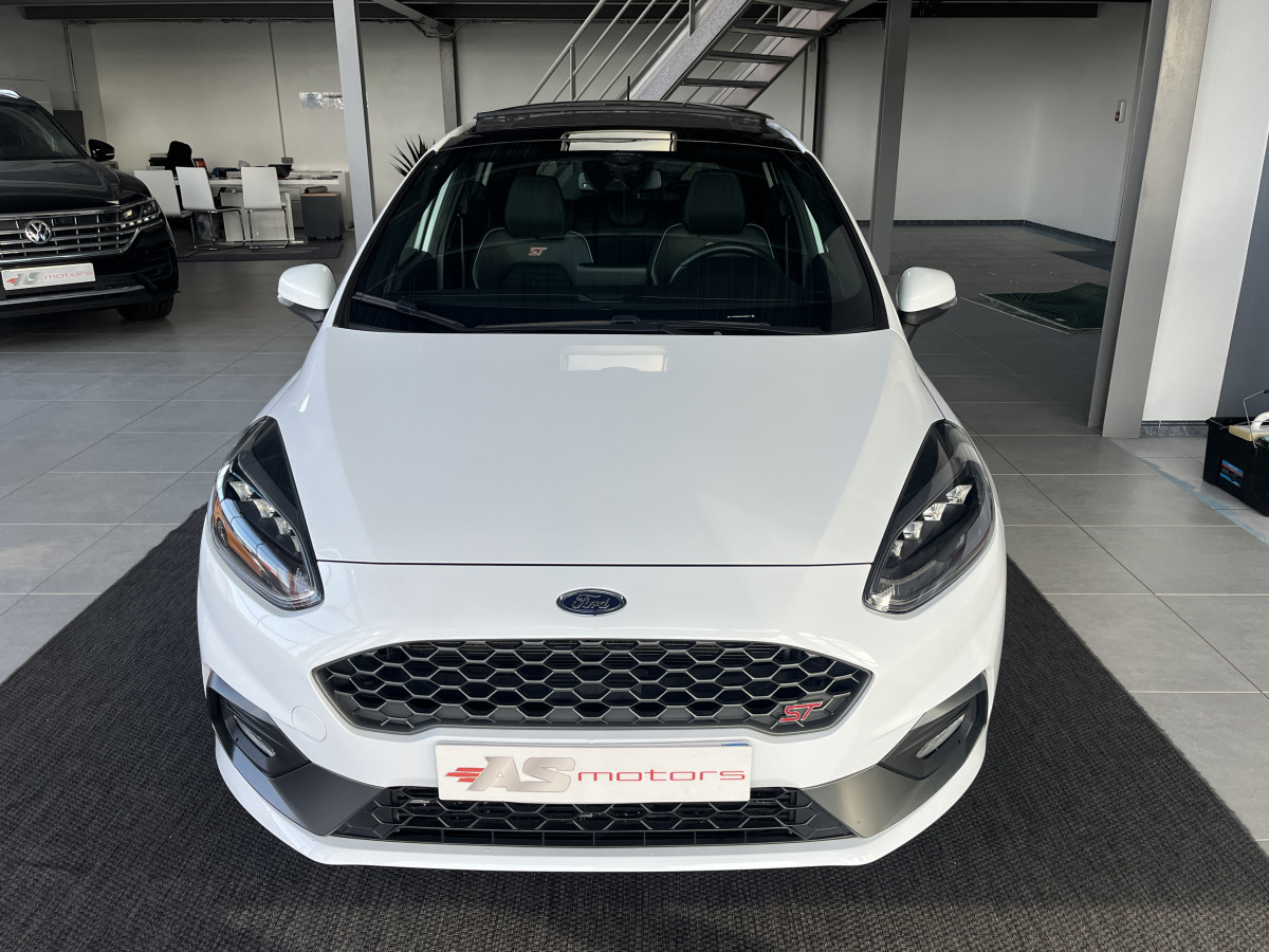FORD FIESTA ST 1,5 200 TOIT PANORAMIQUE  GPS  KEYLESS APPLE CARPLAY FULL LED BLUETOOTH HIFI B&O REGULATEUR LIMITEUR PACK HIVER PARK PILOT JANTES 18 EXCELLENT ETAT