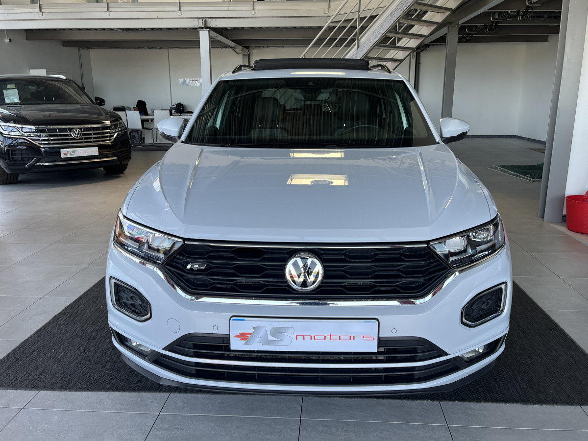 VOLKSWAGEN T-ROC 2,0 TSI 190 R-LINE DSG7 4MOTION TOIT PANORAMIQUE OUVRANT APPLE CARPLAY  DMS  ACC GPS CAMERA VIRTUAL COCKPIT HIFI BEATS FULL LED REGULATEUR LIMITEUR JANTE 19 EXCELLENT ETAT