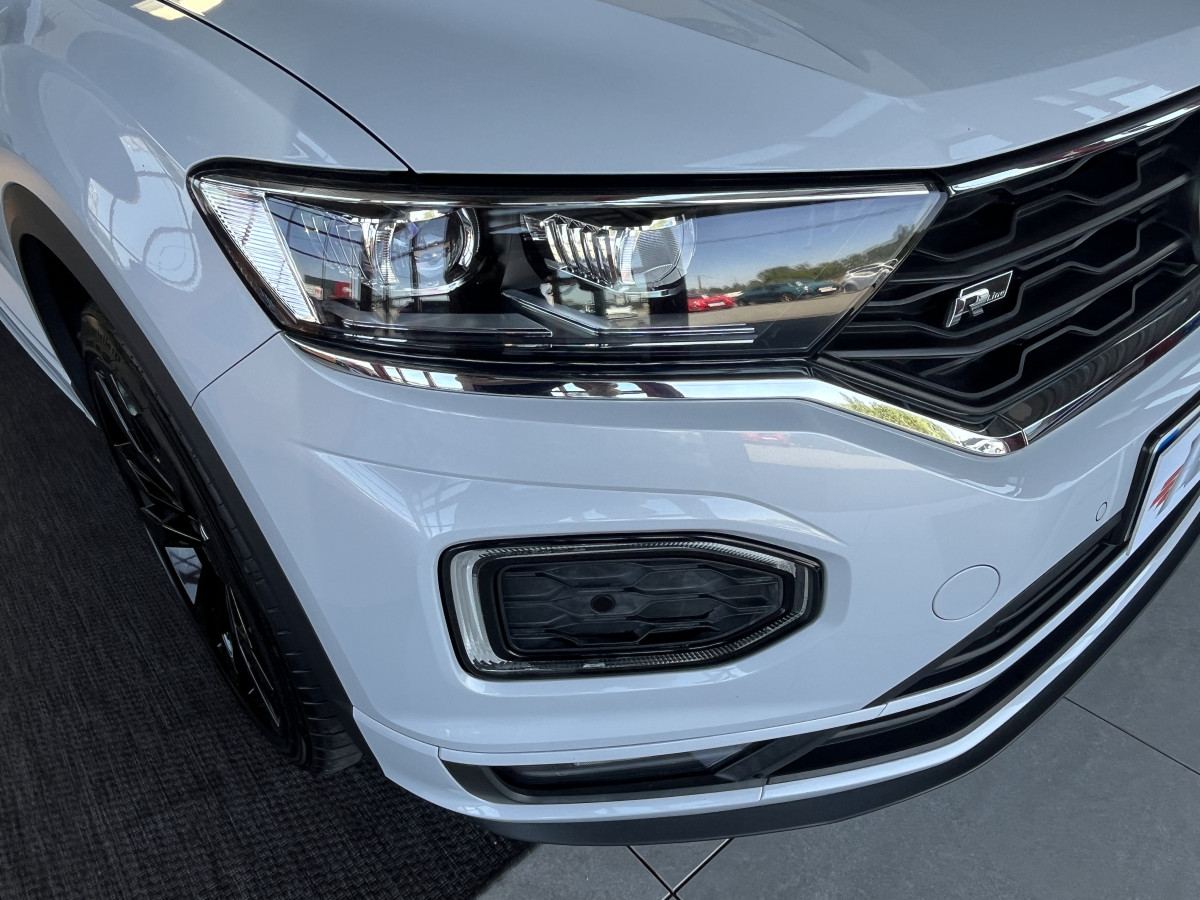 VOLKSWAGEN T-ROC 2,0 TSI 190 R-LINE DSG7 4MOTION TOIT PANORAMIQUE OUVRANT APPLE CARPLAY  DMS  ACC GPS CAMERA VIRTUAL COCKPIT HIFI BEATS FULL LED REGULATEUR LIMITEUR JANTE 19 EXCELLENT ETAT
