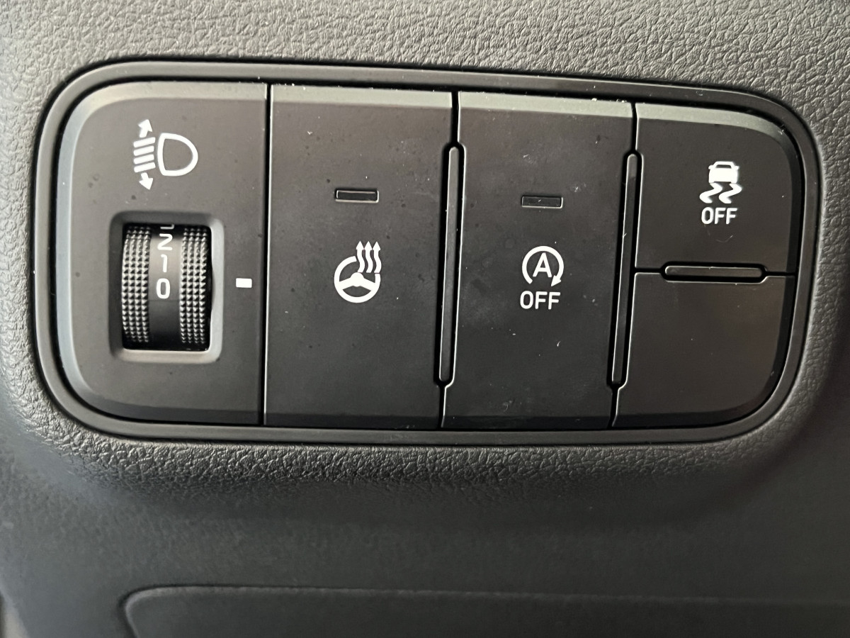 HYNDAI I20 N 1,6 T-GDI 204 GPS CAMERA APPLE CARPLAY REGULATEUR LIMITEUR KEYLESS VIRTUAL COCKPIT DRIVE SELECT HIFI BOSE FULL LED DIFFERENTIEL A GLISSEMENT ETAT NEUF