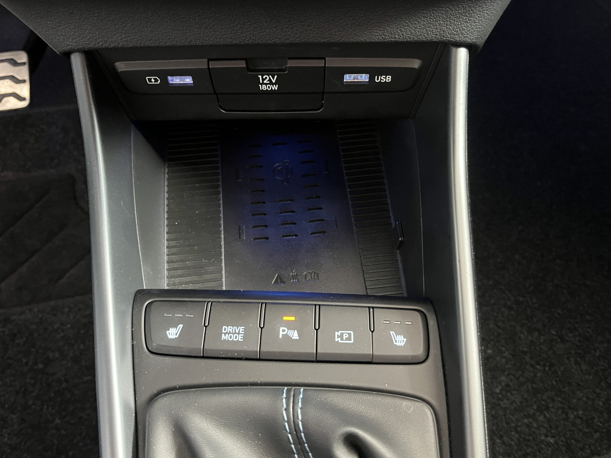 HYNDAI I20 N 1,6 T-GDI 204 GPS CAMERA APPLE CARPLAY REGULATEUR LIMITEUR KEYLESS VIRTUAL COCKPIT DRIVE SELECT HIFI BOSE FULL LED DIFFERENTIEL A GLISSEMENT ETAT NEUF