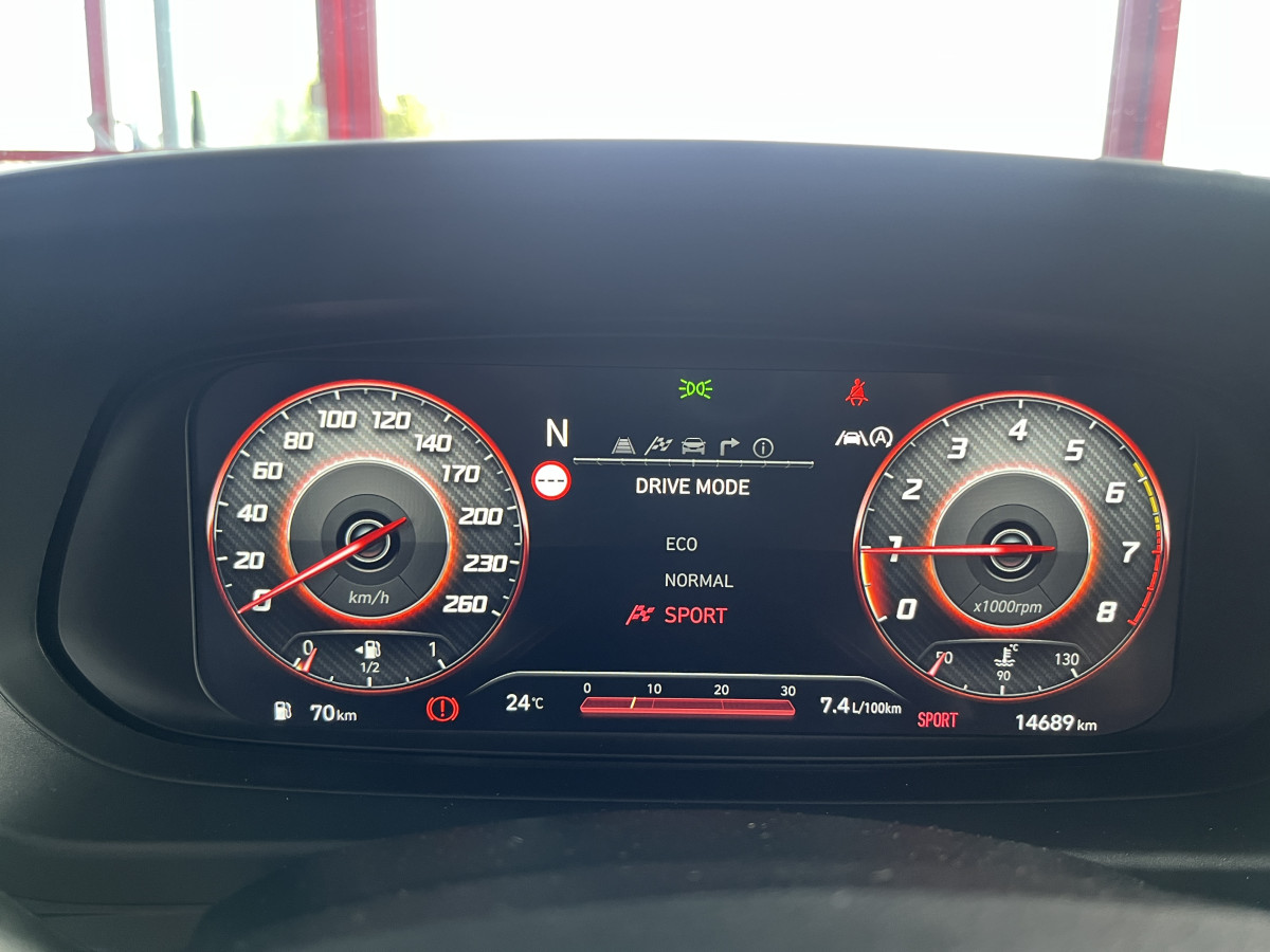 HYNDAI I20 N 1,6 T-GDI 204 GPS CAMERA APPLE CARPLAY REGULATEUR LIMITEUR KEYLESS VIRTUAL COCKPIT DRIVE SELECT HIFI BOSE FULL LED DIFFERENTIEL A GLISSEMENT ETAT NEUF