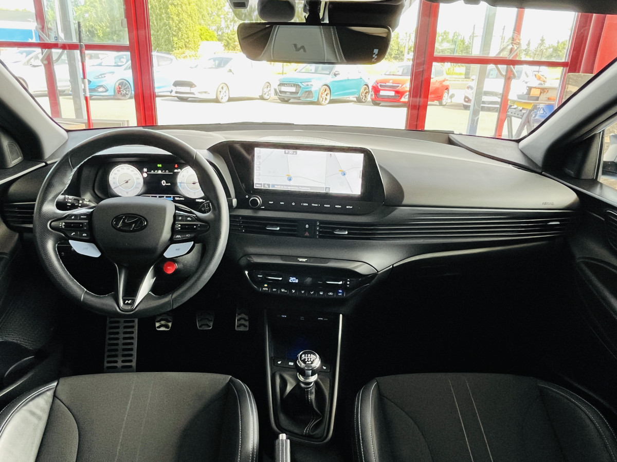 HYNDAI I20 N 1,6 T-GDI 204 GPS CAMERA APPLE CARPLAY REGULATEUR LIMITEUR KEYLESS VIRTUAL COCKPIT DRIVE SELECT HIFI BOSE FULL LED DIFFERENTIEL A GLISSEMENT ETAT NEUF