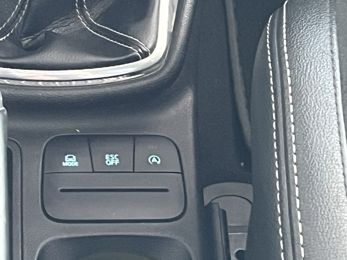 FORD FIESTA ST 1,5 200 PACK PERFORMANCE LAUNCH CONTROL DIFFERENTIEL TOIT PANO  GPS  KEYLESS APPLE CARPLAY FULL LED PARK PILOT BLUETOOTH HIFI B&O REGULATEUR LIMITEUR ECHAPPEMENT MILTEK EXCELLENT ETAT