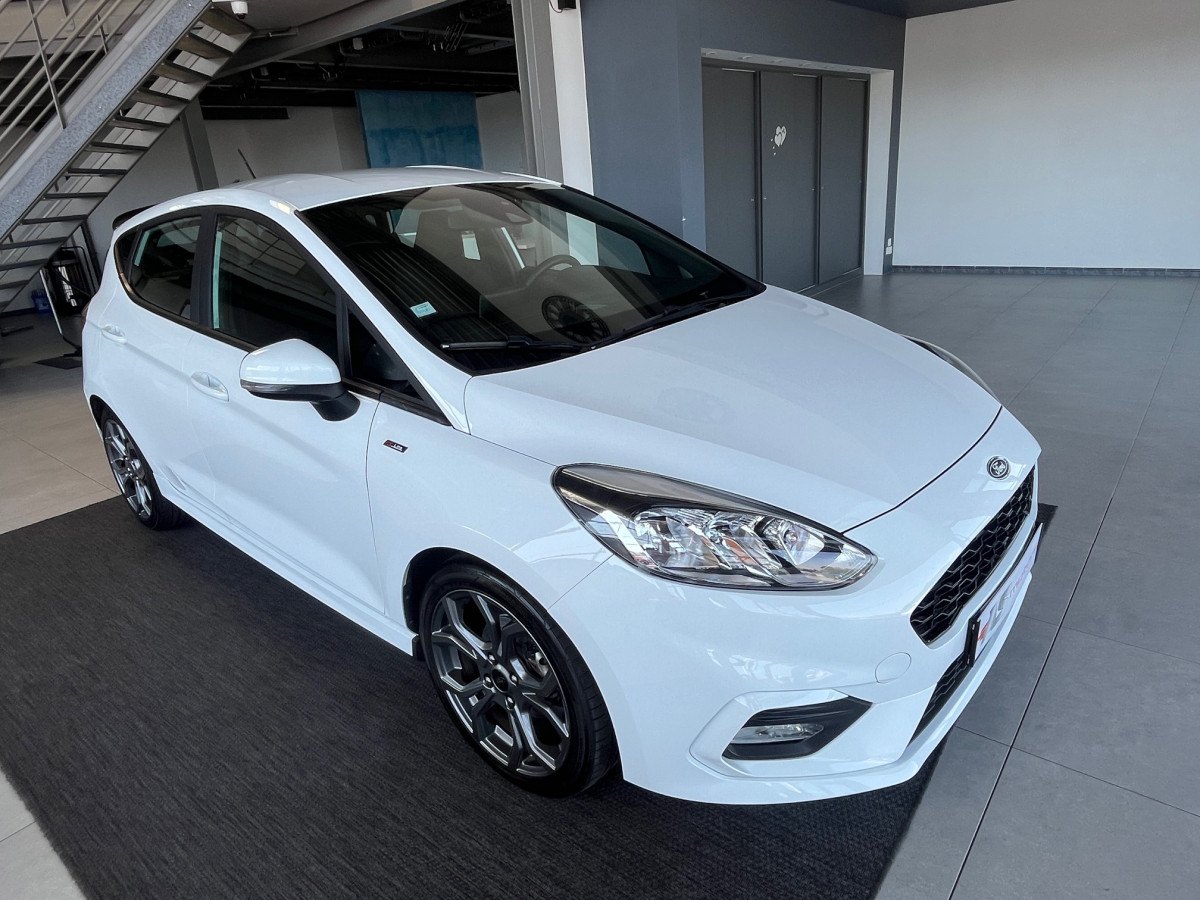 FORD FIESTA ST LINE 1,0 100 GPS APPLE CARPLAY HIFI B&O PARK PILOT KEYLESS ECHAPPEMENT MILTEK FEUX HALOGENE EXCELLENT ETAT