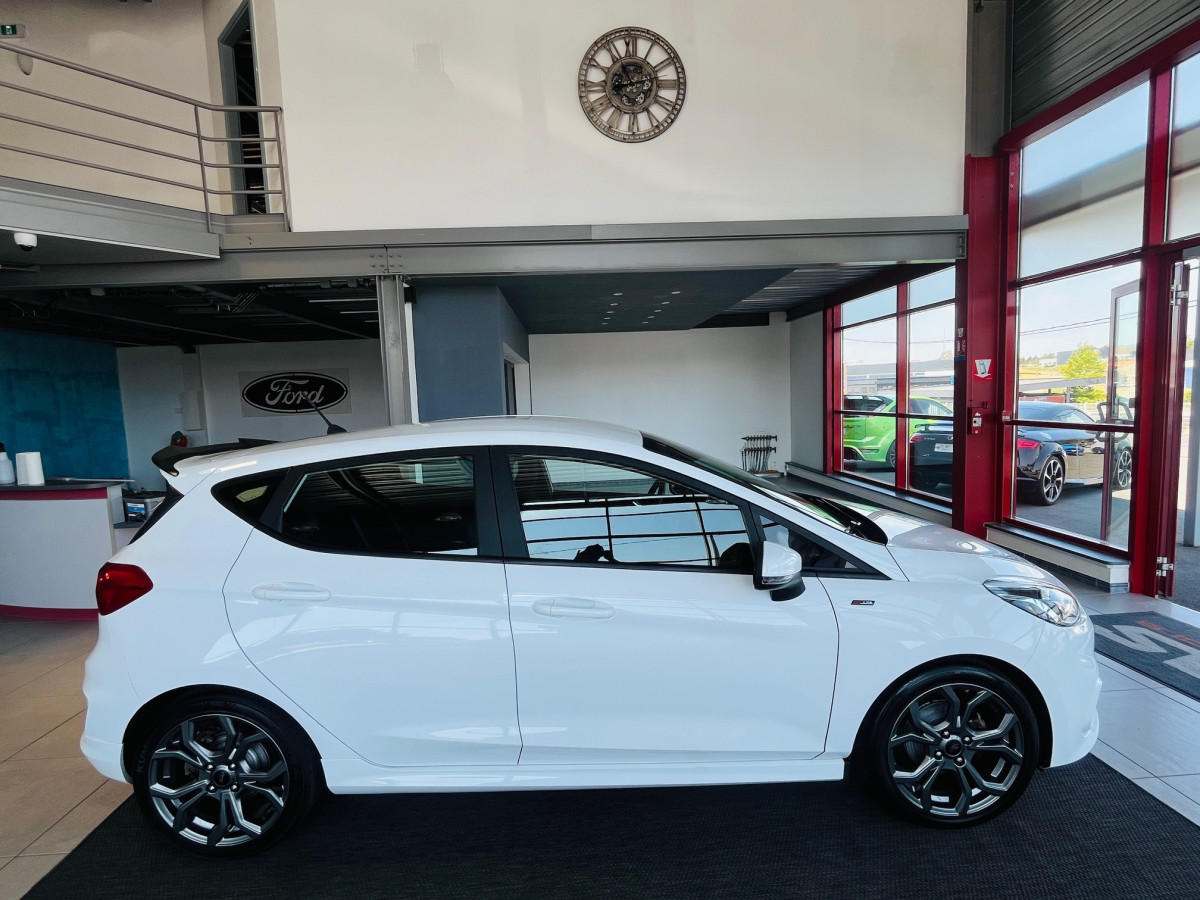 FORD FIESTA ST LINE 1,0 100 GPS APPLE CARPLAY HIFI B&O PARK PILOT KEYLESS ECHAPPEMENT MILTEK FEUX HALOGENE EXCELLENT ETAT