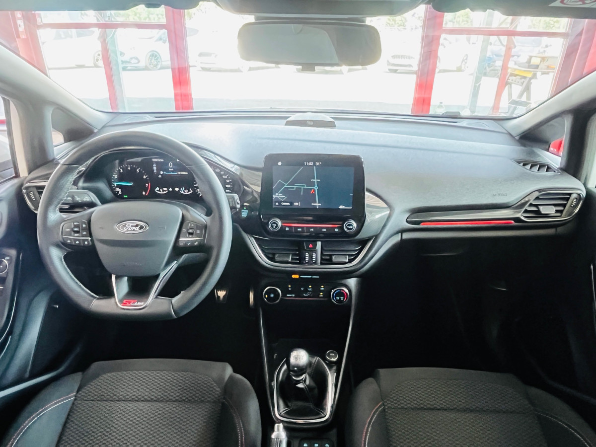 FORD FIESTA ST LINE 1,0 100 GPS APPLE CARPLAY HIFI B&O PARK PILOT KEYLESS ECHAPPEMENT MILTEK FEUX HALOGENE EXCELLENT ETAT