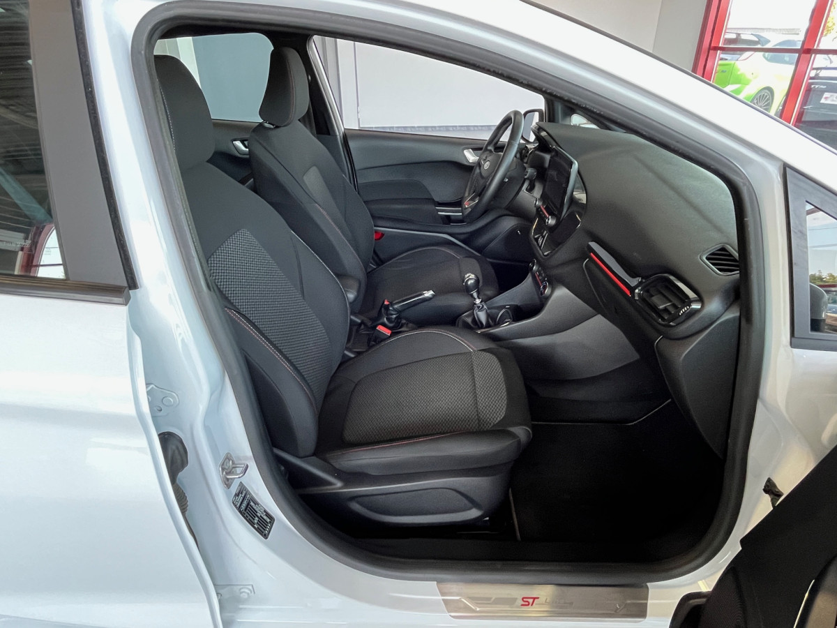 FORD FIESTA ST LINE 1,0 100 GPS APPLE CARPLAY HIFI B&O PARK PILOT KEYLESS ECHAPPEMENT MILTEK FEUX HALOGENE EXCELLENT ETAT