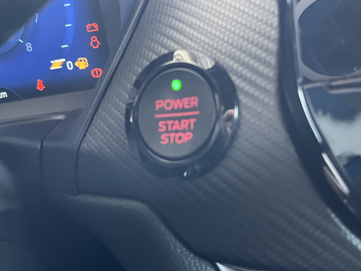FORD PUMA ST 1,5 200 GOLD EDITION 176/999  PACK PERF GPS CAMERA  FEUX FULL LED HIFI B&O APPLE CAR PLAY PACK HIVER  PARK ASSIST KEYLESS ECHAPPEMENT A CLAPET ETAT NEUF