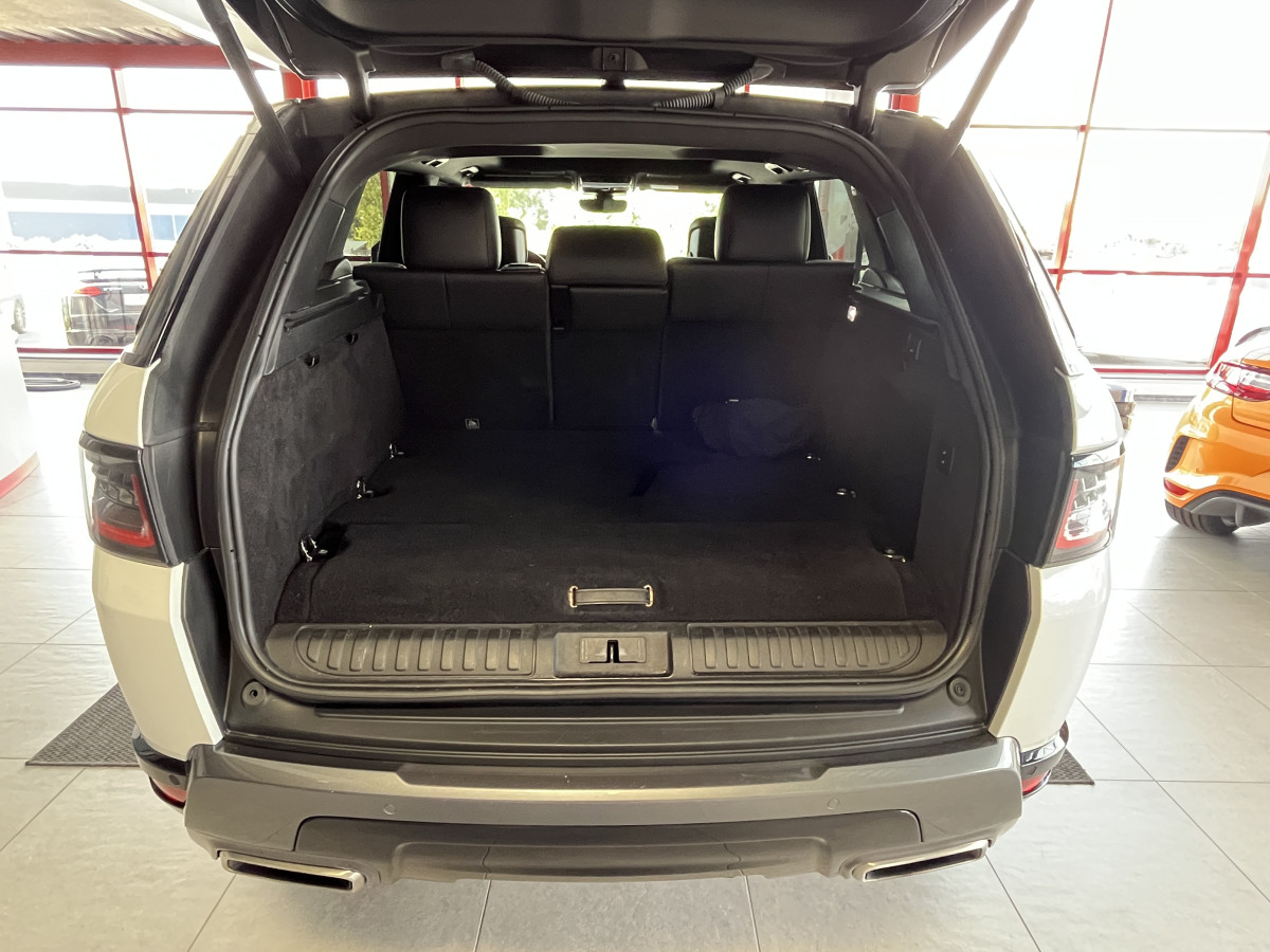 LAND ROVER RANGE ROVER SPORT 2,0 P400E PHEV 404 HSE 4X4  ATTELAGE TOIT PANORAMIQUE GPS CAMERA KEYLESS  REGULATEUR LIMITEUR HIFI MERIDIAN PHARES  MATRIX LED SUSPENSION PNEUMATIQUE JANTE 21 EXCELLENT ETAT
