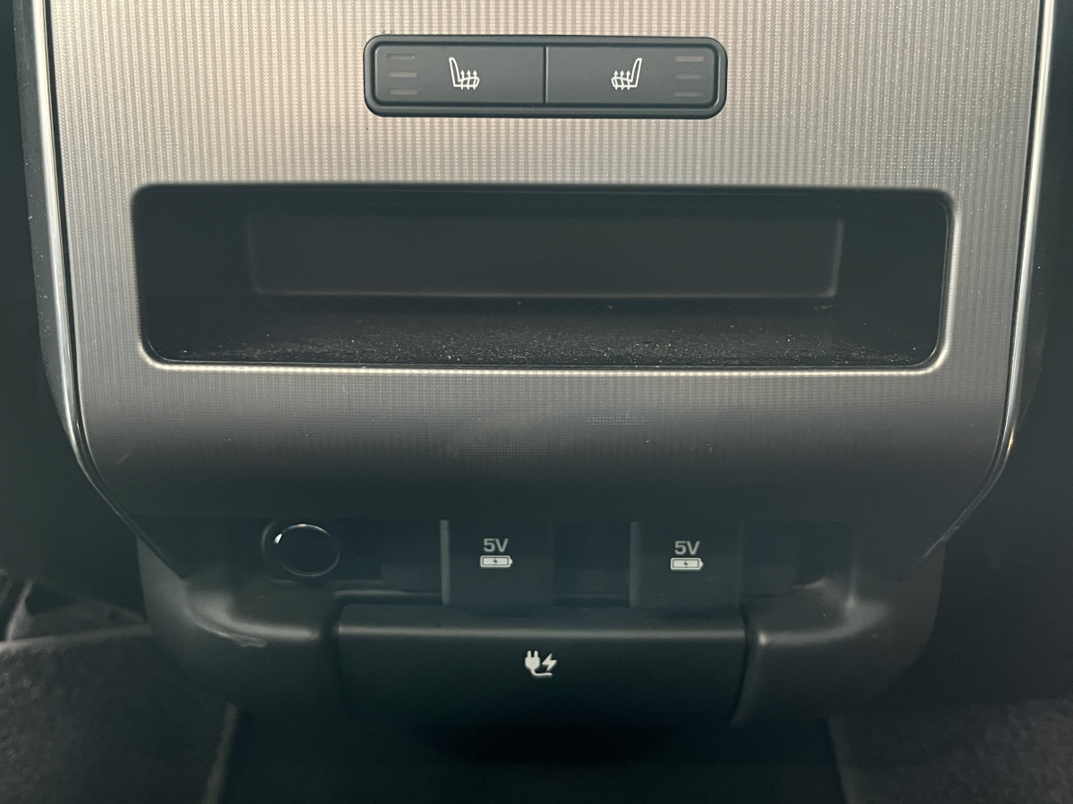 LAND ROVER RANGE ROVER SPORT 2,0 P400E PHEV 404 HSE 4X4  ATTELAGE TOIT PANORAMIQUE GPS CAMERA KEYLESS  REGULATEUR LIMITEUR HIFI MERIDIAN PHARES  MATRIX LED SUSPENSION PNEUMATIQUE JANTE 21 EXCELLENT ETAT