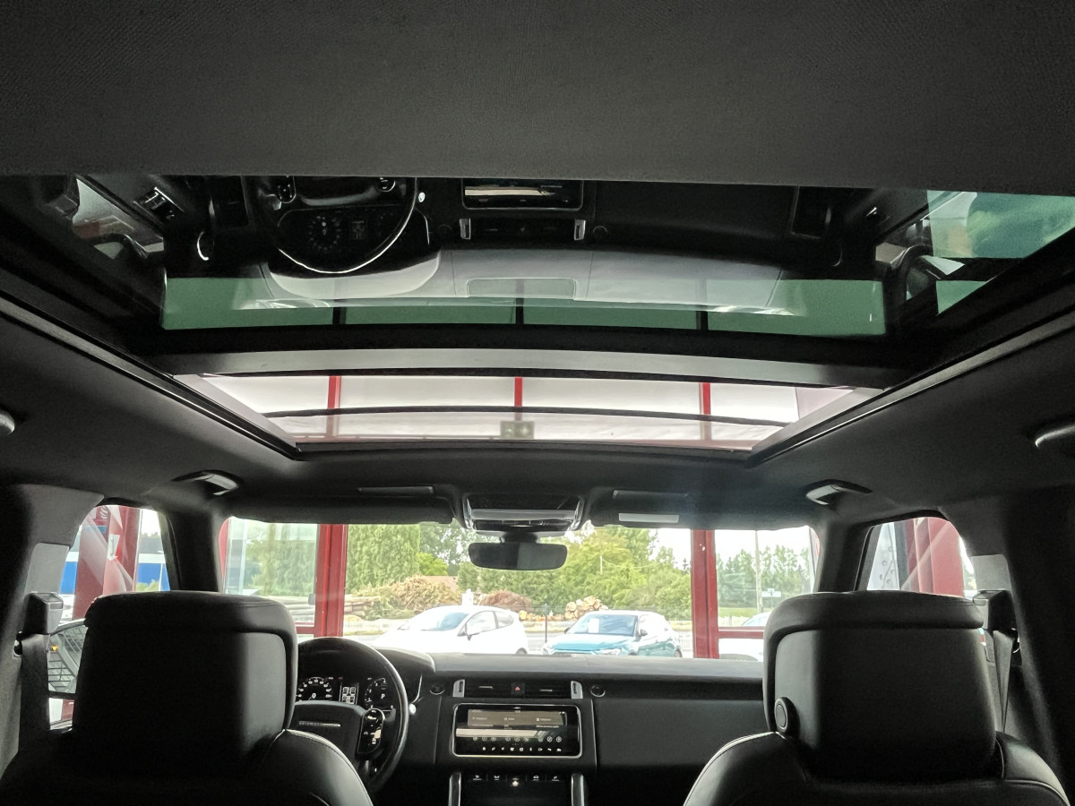 LAND ROVER RANGE ROVER SPORT 2,0 P400E PHEV 404 HSE 4X4  ATTELAGE TOIT PANORAMIQUE GPS CAMERA KEYLESS  REGULATEUR LIMITEUR HIFI MERIDIAN PHARES  MATRIX LED SUSPENSION PNEUMATIQUE JANTE 21 EXCELLENT ETAT