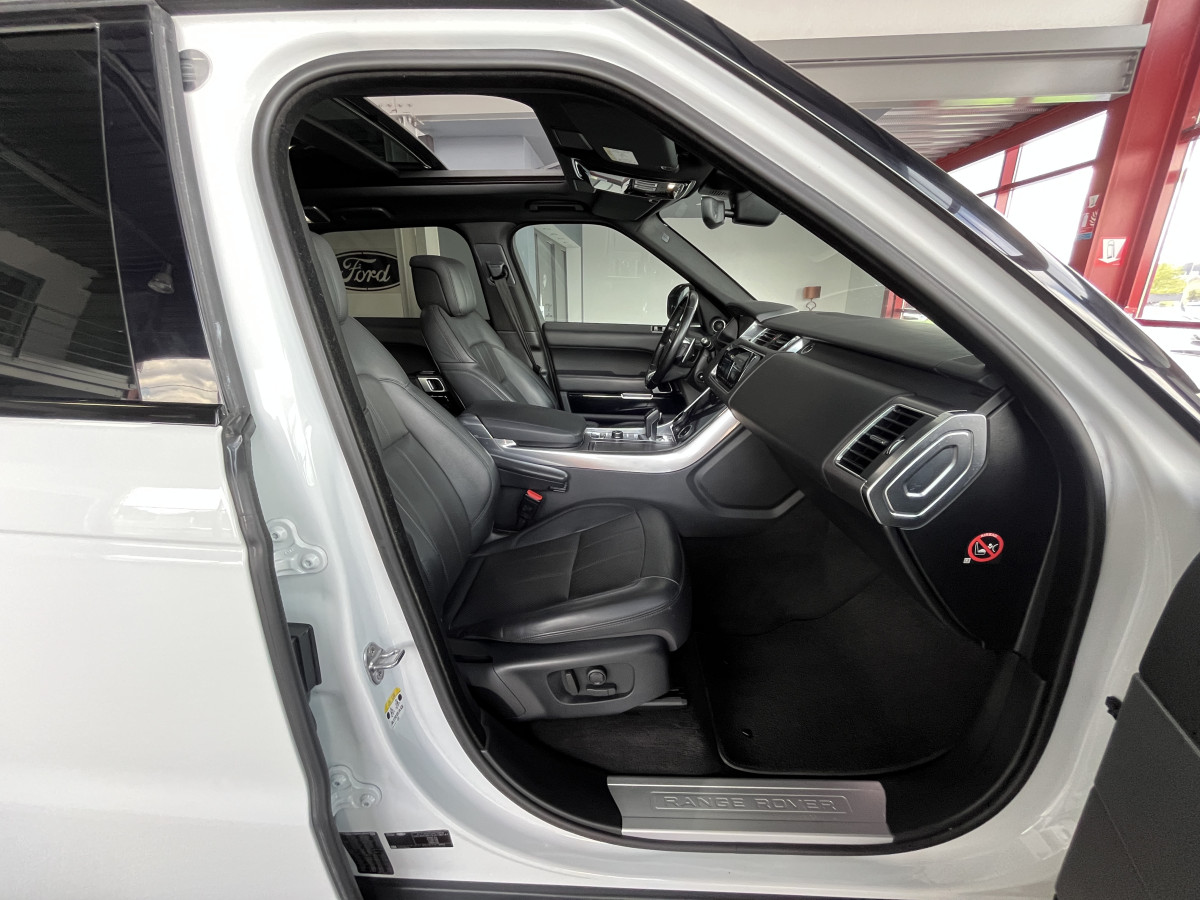 LAND ROVER RANGE ROVER SPORT 2,0 P400E PHEV 404 HSE 4X4  ATTELAGE TOIT PANORAMIQUE GPS CAMERA KEYLESS  REGULATEUR LIMITEUR HIFI MERIDIAN PHARES  MATRIX LED SUSPENSION PNEUMATIQUE JANTE 21 EXCELLENT ETAT