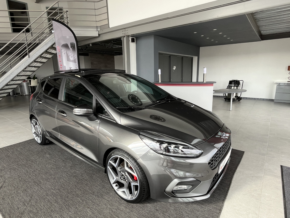 FORD FIESTA ST 1,5 200 PACK PERFORMANCE DIFFERENTIEL + LAUNCH CONTROL  TOIT PANO  APPLE CARPLAY FULL LED ECHAPPEMENT MILTEK BLUETOOTH KEYLESS  HIFI B&O REGULATEUR LIMITEUR PARK PILOT PACK HIVER JANTES 18 EXCELLENT ETAT