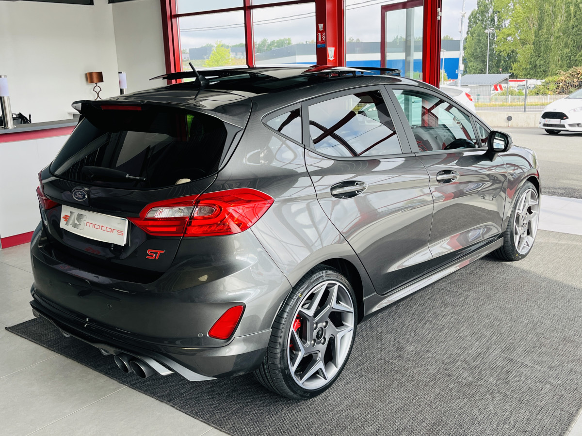 FORD FIESTA ST 1,5 200 PACK PERFORMANCE DIFFERENTIEL + LAUNCH CONTROL  TOIT PANO  APPLE CARPLAY FULL LED ECHAPPEMENT MILTEK BLUETOOTH KEYLESS  HIFI B&O REGULATEUR LIMITEUR PARK PILOT PACK HIVER JANTES 18 EXCELLENT ETAT