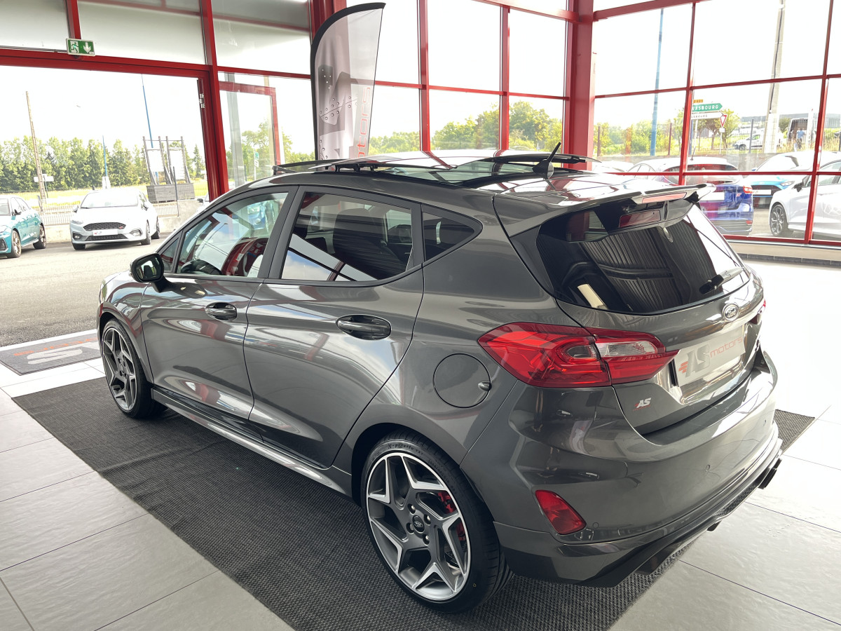 FORD FIESTA ST 1,5 200 PACK PERFORMANCE DIFFERENTIEL + LAUNCH CONTROL  TOIT PANO  APPLE CARPLAY FULL LED ECHAPPEMENT MILTEK BLUETOOTH KEYLESS  HIFI B&O REGULATEUR LIMITEUR PARK PILOT PACK HIVER JANTES 18 EXCELLENT ETAT