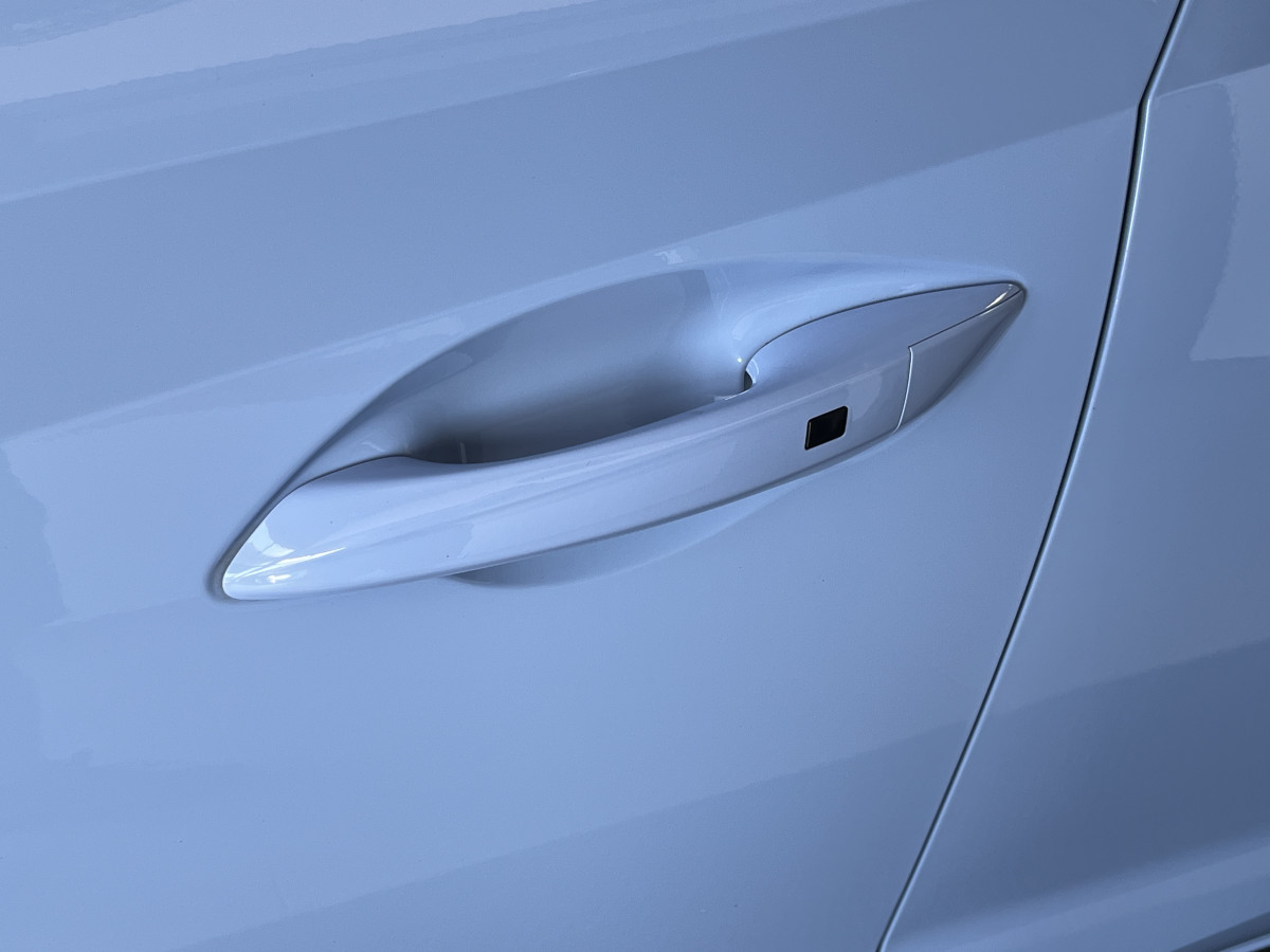 HYUNDAI I20 N 1,6 T-GDI 204 GPS CAMERA APPLE CARPLAY REGULATEUR LIMITEUR KEYLESS VIRTUAL COCKPIT DRIVE SELECT HIFI BOSE FULL LED DIFFERENTIEL A GLISSEMENT ETAT NEUF