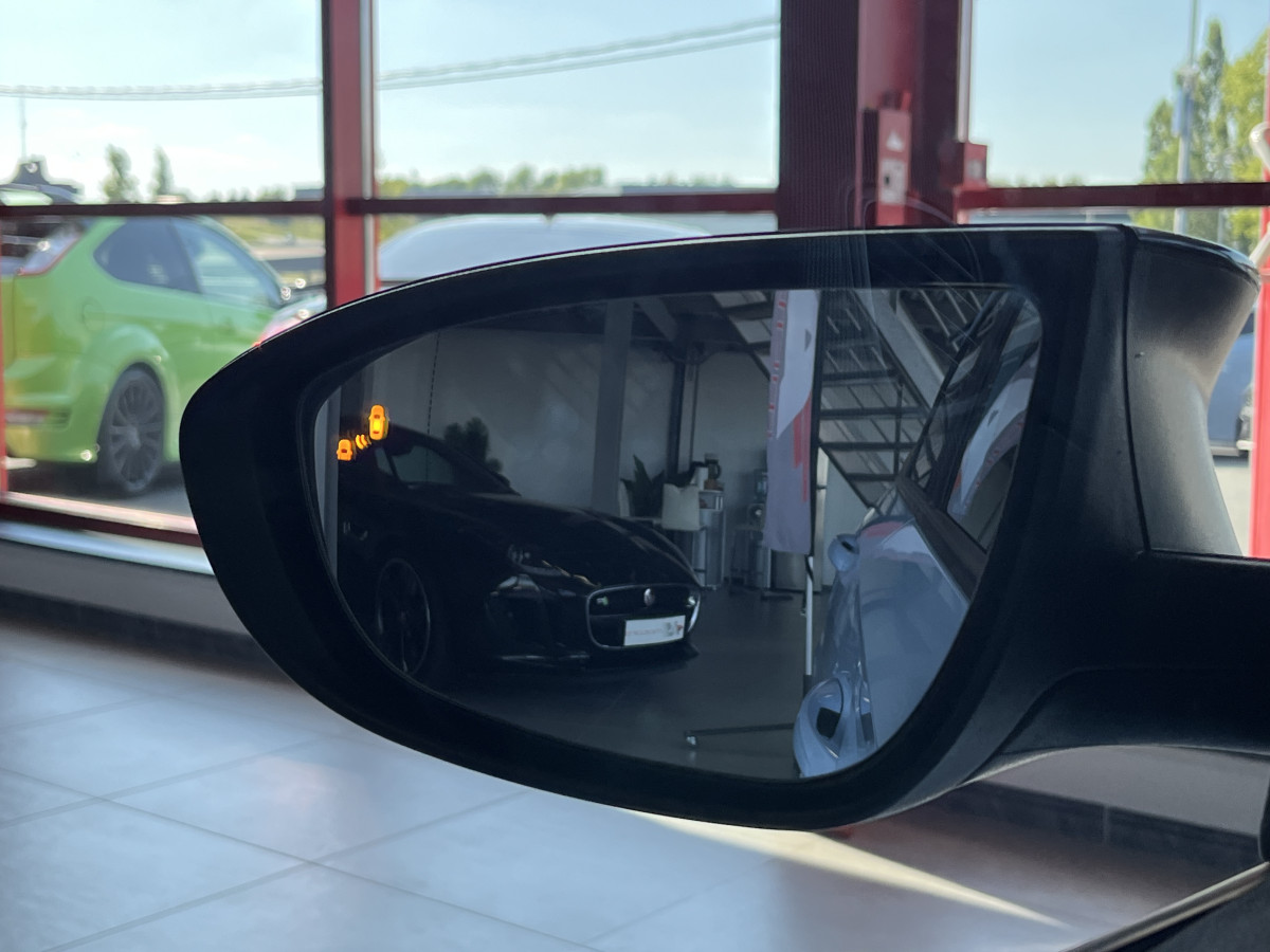 HYUNDAI I20 N 1,6 T-GDI 204 GPS CAMERA APPLE CARPLAY REGULATEUR LIMITEUR KEYLESS VIRTUAL COCKPIT DRIVE SELECT HIFI BOSE FULL LED DIFFERENTIEL A GLISSEMENT ETAT NEUF