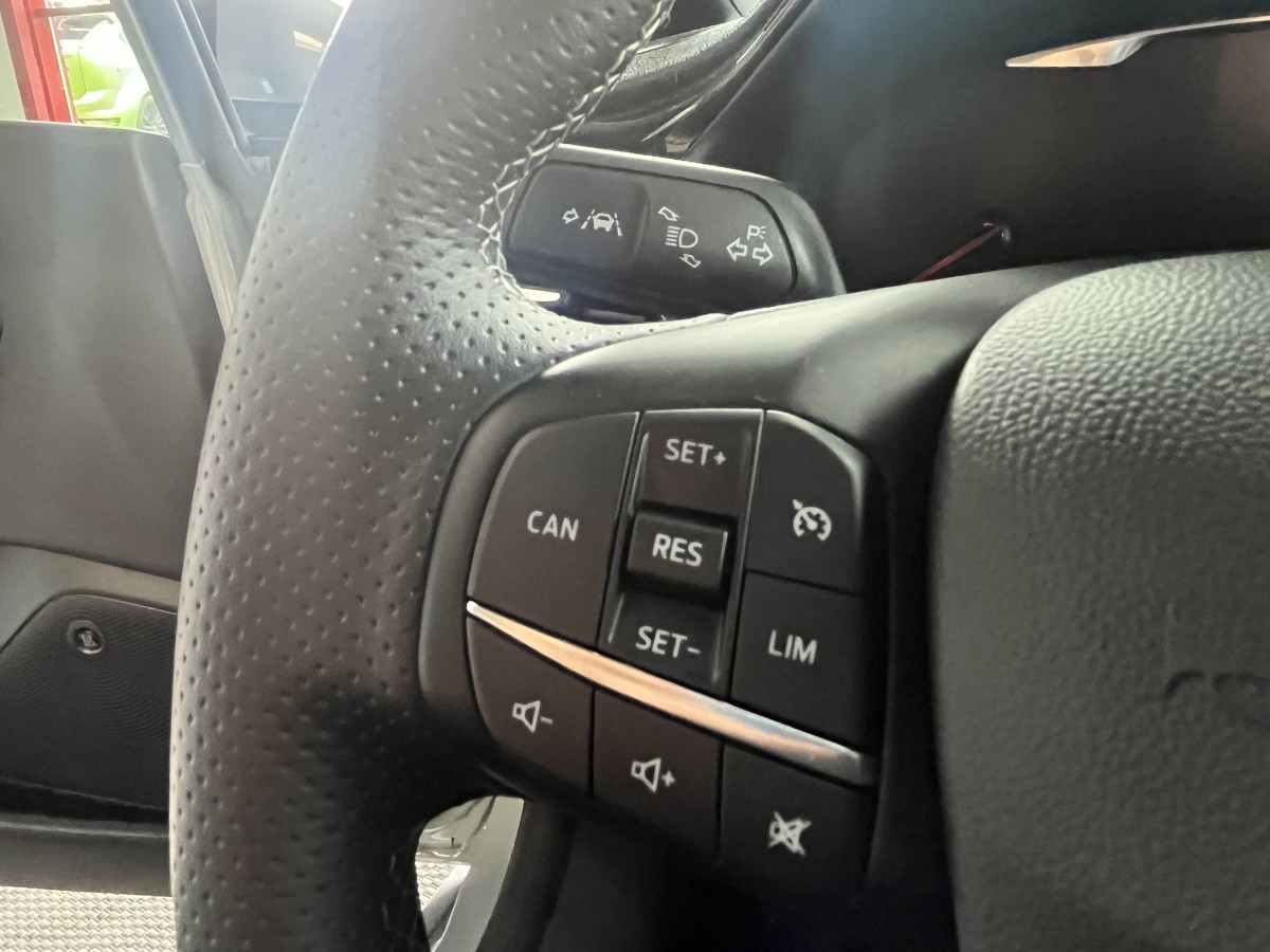 FORD FIESTA ST 1,5 200 PACK PERFORMANCE DIFFERENTIEL LAUNCH CONTROL GPS  APPLE CARPLAY FULL LED KEYLESS BLUETOOTH HIFI B&O REGULATEUR LIMITEUR PACK HIVER ECHAPPEMENT MILTEK EXCELLENT ETAT.