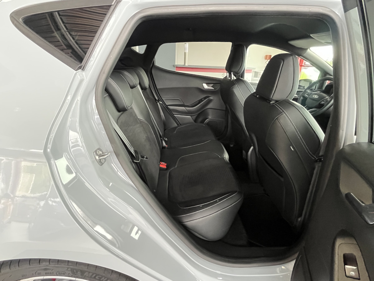 FORD FIESTA ST 1,5 200 PACK PERFORMANCE DIFFERENTIEL LAUNCH CONTROL GPS  APPLE CARPLAY FULL LED KEYLESS BLUETOOTH HIFI B&O REGULATEUR LIMITEUR PACK HIVER ECHAPPEMENT MILTEK EXCELLENT ETAT.