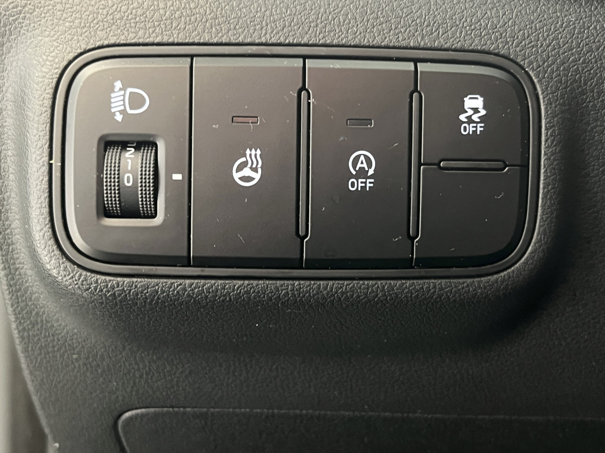 HYUNDAI I20 N 1,6 T-GDI 204 GPS CAMERA APPLE CARPLAY REGULATEUR LIMITEUR KEYLESS VIRTUAL COCKPIT DRIVE SELECT HIFI BOSE FULL LED DIFFERENTIEL A GLISSEMENT ETAT NEUF