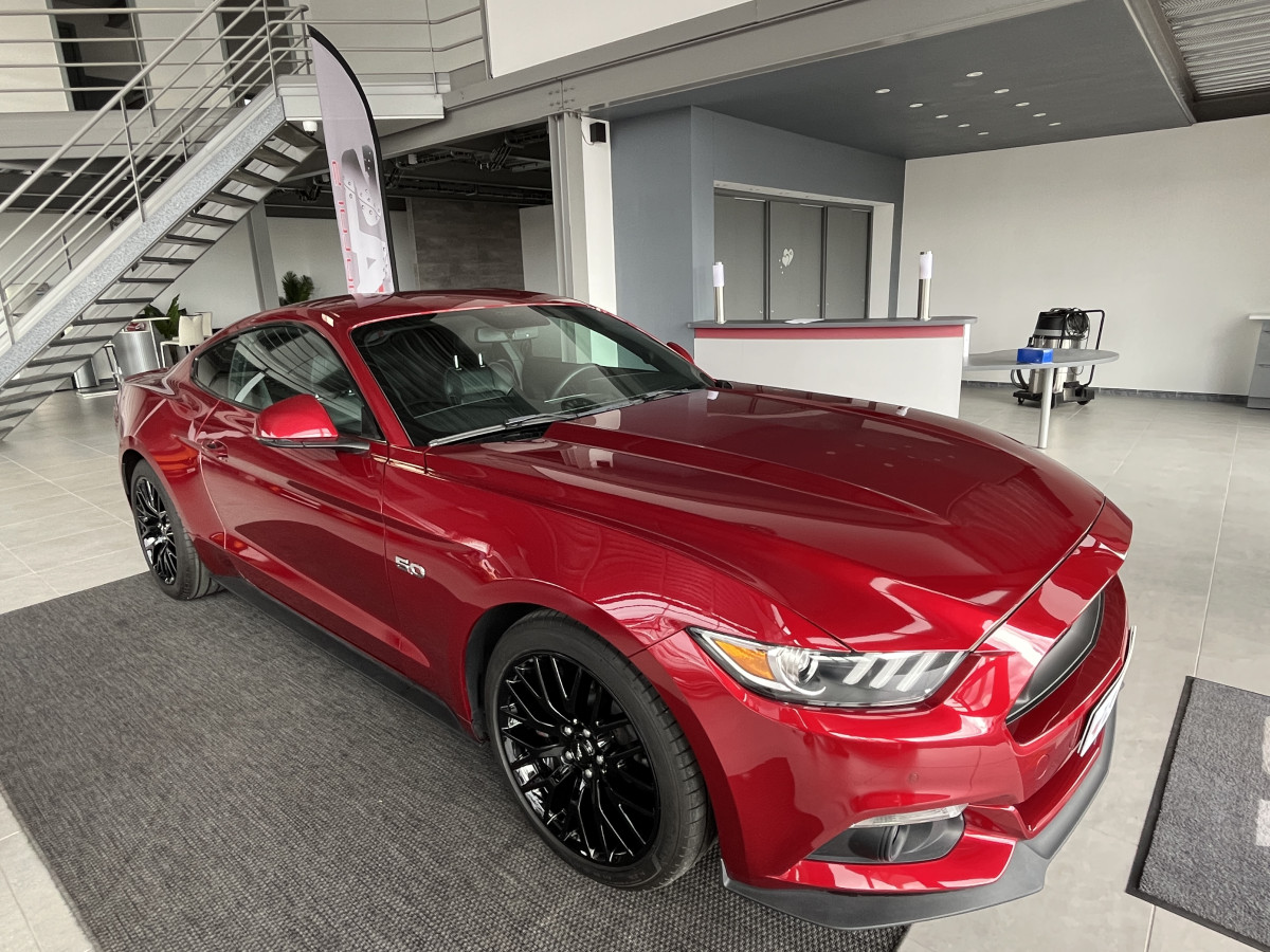 FORD MUSTANG FASTBACK 5,0 V8 421 GT GPS CAMERA REGULATEUR LIMITEUR KEYLESS ECHAPPEMENT A CLAPET  PARK PILOT APPLE CARPLAY FEUX BI-XENON  EXCELLENT ETAT