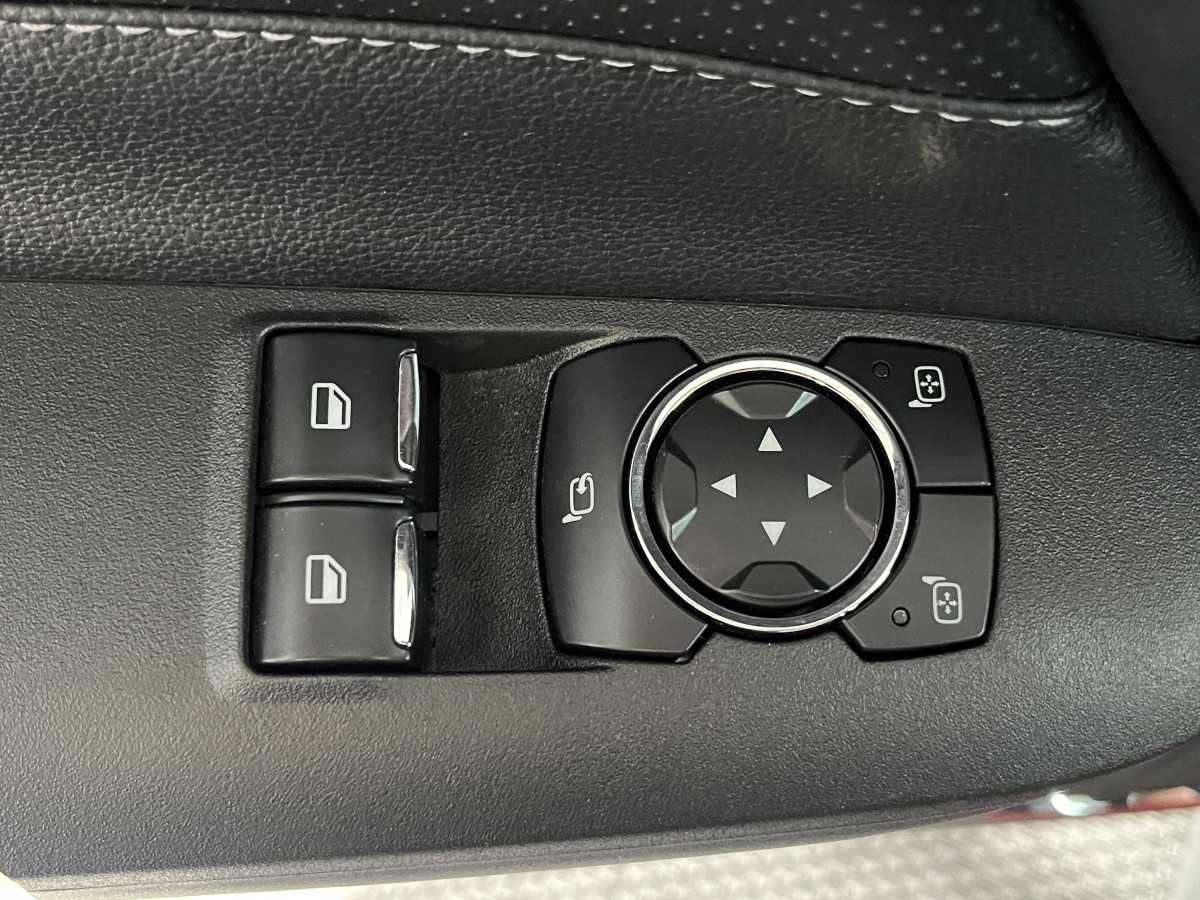 FORD MUSTANG FASTBACK 5,0 V8 421 GT GPS CAMERA REGULATEUR LIMITEUR KEYLESS ECHAPPEMENT A CLAPET  PARK PILOT APPLE CARPLAY FEUX BI-XENON  EXCELLENT ETAT