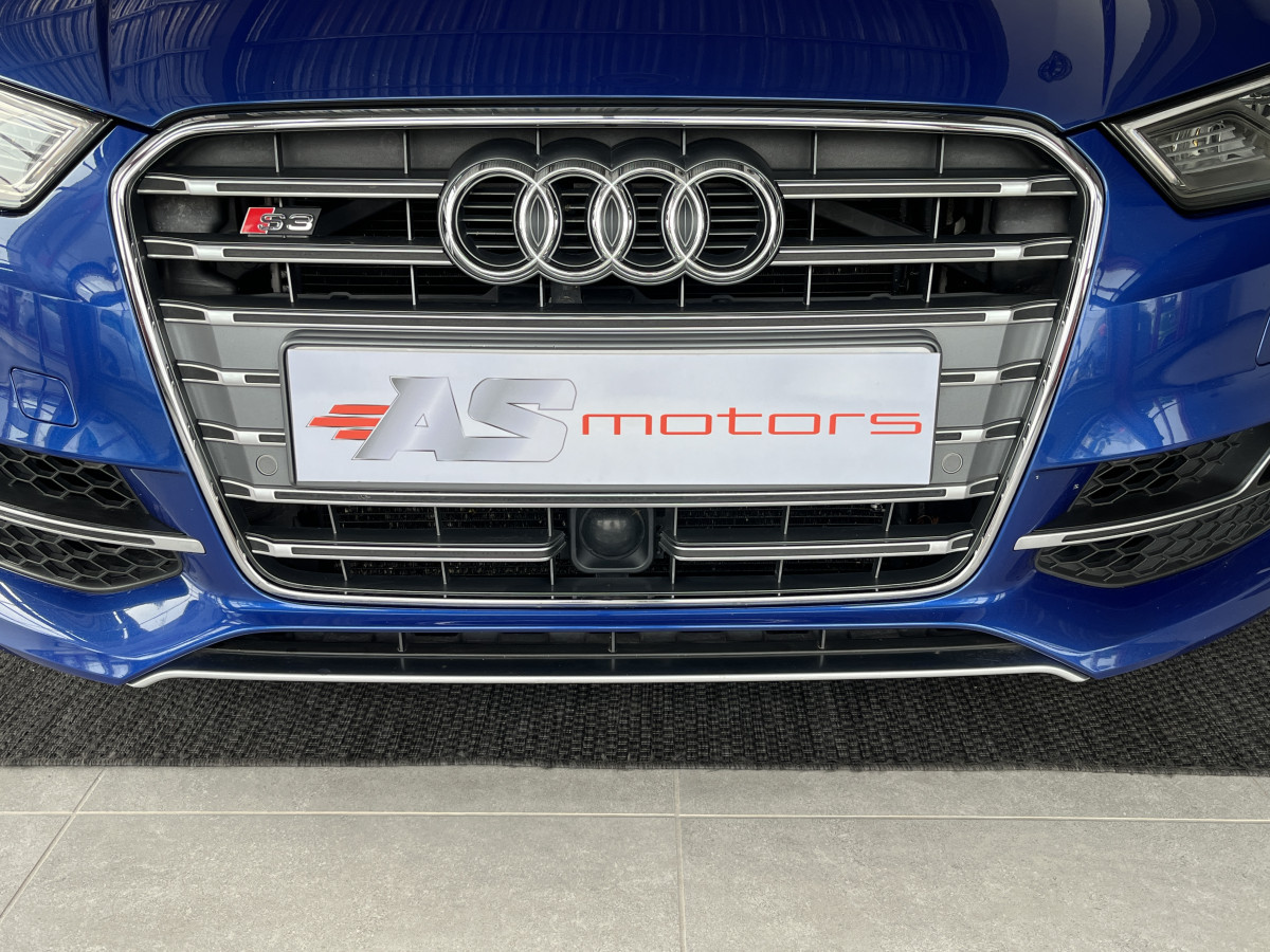 AUDI S3 BERLINE 2,0 TFSI 300 QUATTRO  GPS REGULATEUR ADAPTATIF KEYLESS FULL LED PARK ASSIST DRIVE SELECT JANTES 18 EXCELLENT ETAT