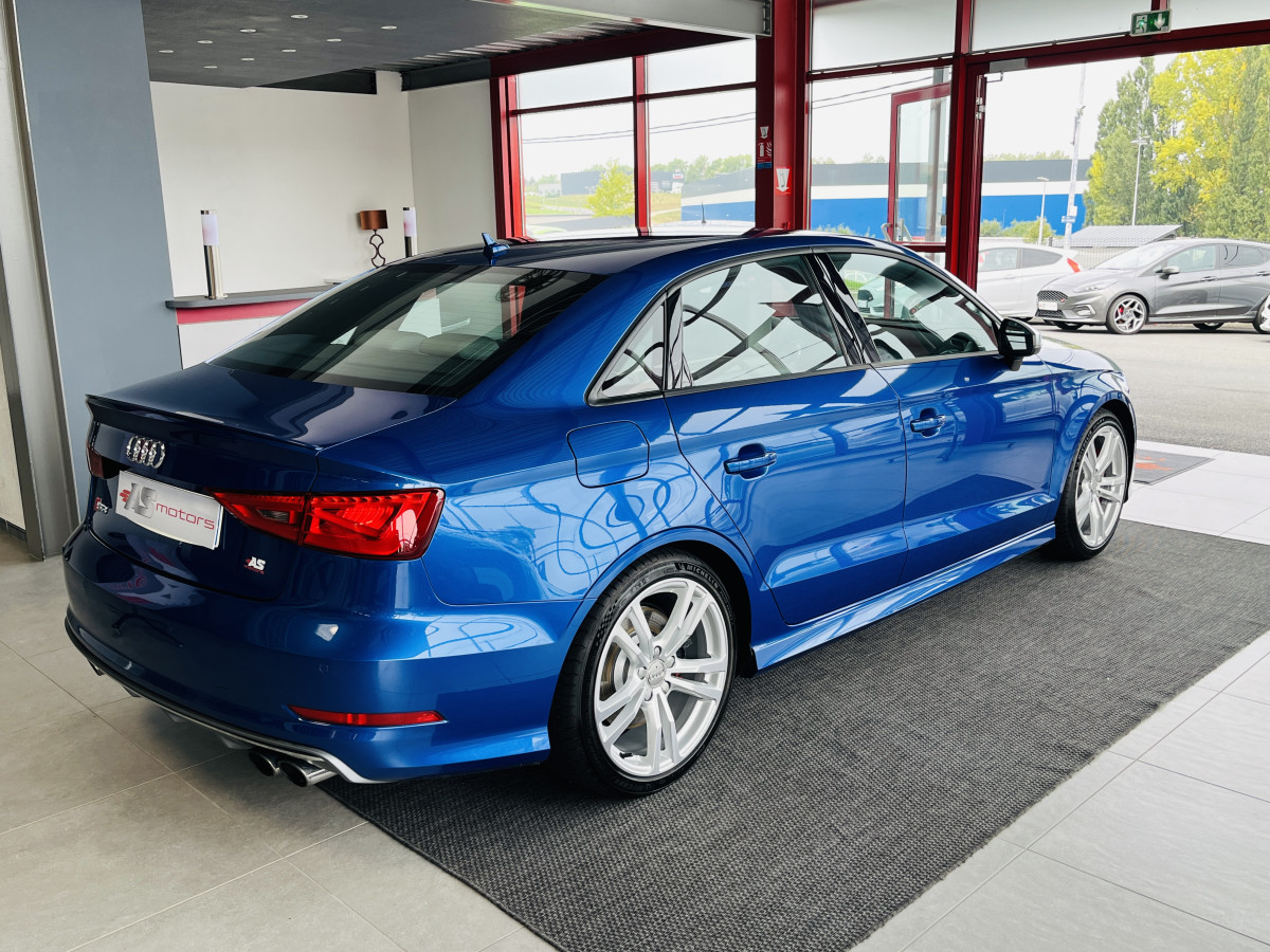 AUDI S3 BERLINE 2,0 TFSI 300 QUATTRO  GPS REGULATEUR ADAPTATIF KEYLESS FULL LED PARK ASSIST DRIVE SELECT JANTES 18 EXCELLENT ETAT