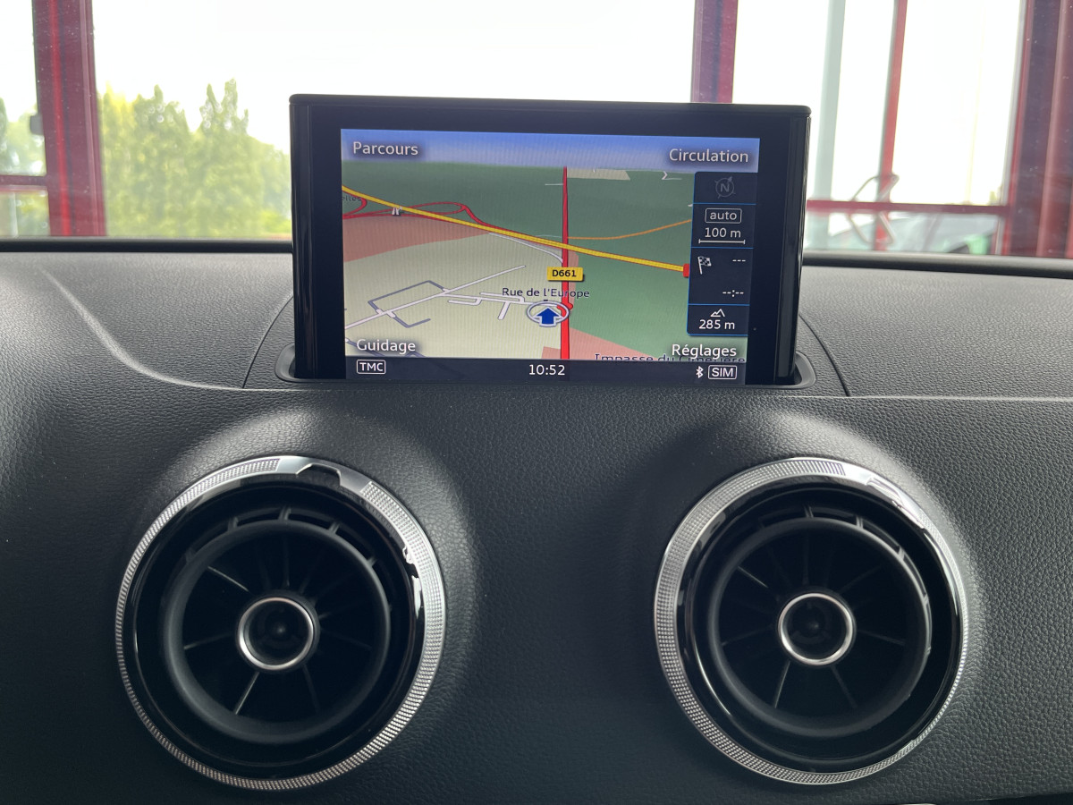 AUDI S3 BERLINE 2,0 TFSI 300 QUATTRO  GPS REGULATEUR ADAPTATIF KEYLESS FULL LED PARK ASSIST DRIVE SELECT JANTES 18 EXCELLENT ETAT