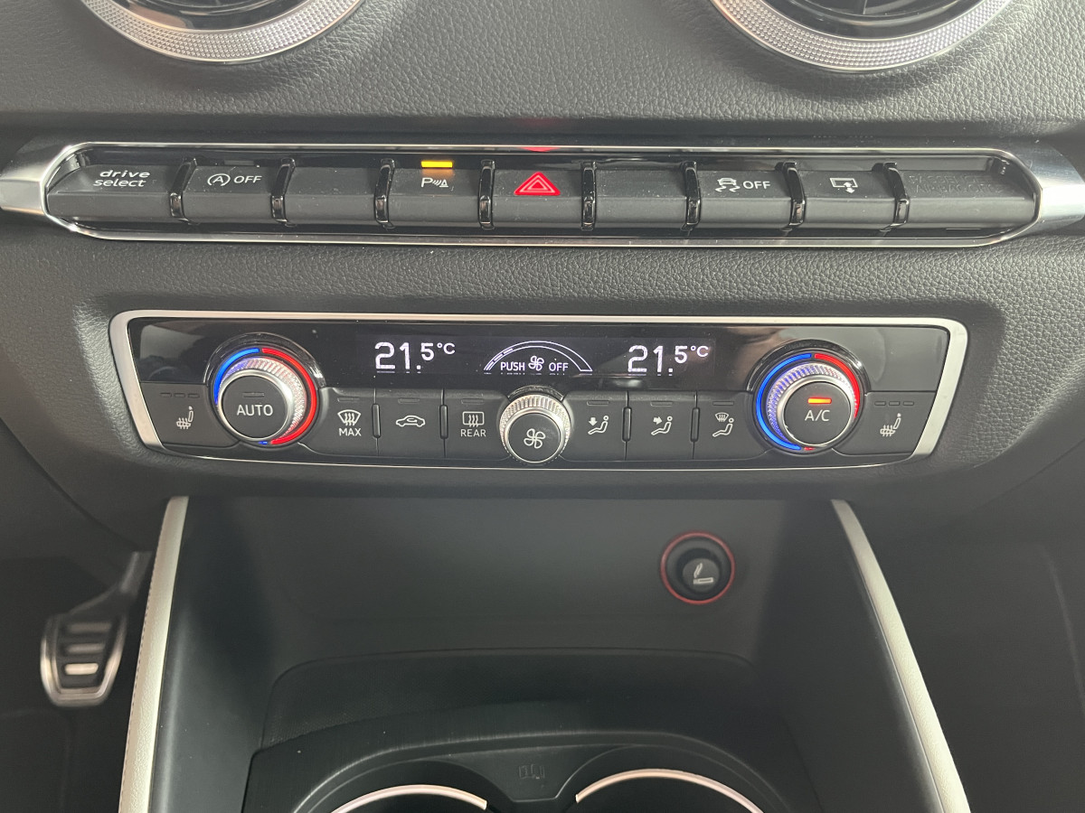 AUDI S3 BERLINE 2,0 TFSI 300 QUATTRO  GPS REGULATEUR ADAPTATIF KEYLESS FULL LED PARK ASSIST DRIVE SELECT JANTES 18 EXCELLENT ETAT