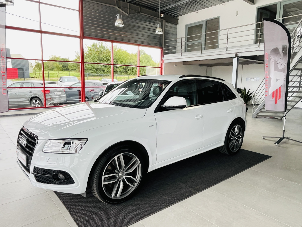 AUDI SQ5 TDI V6 326 COMPETITION QUATTRO BVA8 QUATTRO ATTELAGE ELECTRIQUE GPS CAMERA KEYLESS  REGULATEUR ADAPTATIF BI-XENON  ALU BROSSÉ PARK PILOT FULL CUIR  DRIVE SELECT JANTE 21 EXCELLENT ETAT