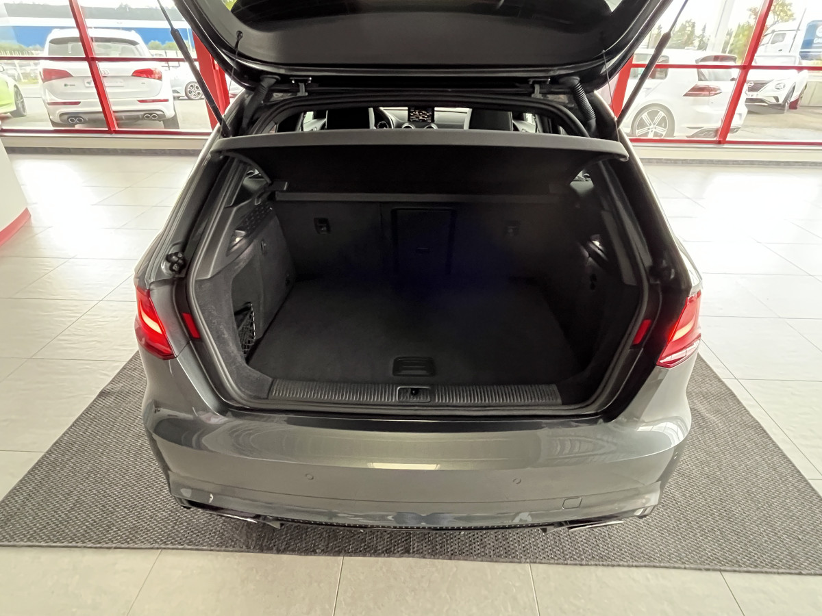 AUDI RS3 SPORTBACK 2,5 TFSI 367 S-TRONIC 7 QUATTRO TOIT PANORAMIQUE  GPS CAMERA KEYLESS HIFI BANG&OLUFSEN MAGNETIC RIDE FULL LED  ECHAPPEMENT RS REGULATEUR ADAPTATIF JANTES ROTOR AUDI DRIVE SIEGES RS CONFORT  SELECT EXCELLENT ETAT