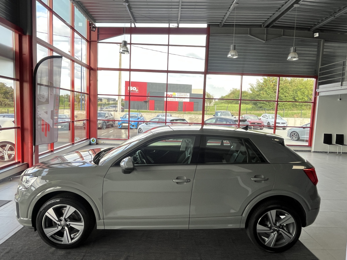 AUDI Q2 30 TFSI 1,0 116 TYPE SPORT ATTELAGE  GPS FULL LED REGULATEUR LIMITEUR AUDI SOUND SYSTEM SIEGES SPORT JANTE18 EXCELLENT ETAT