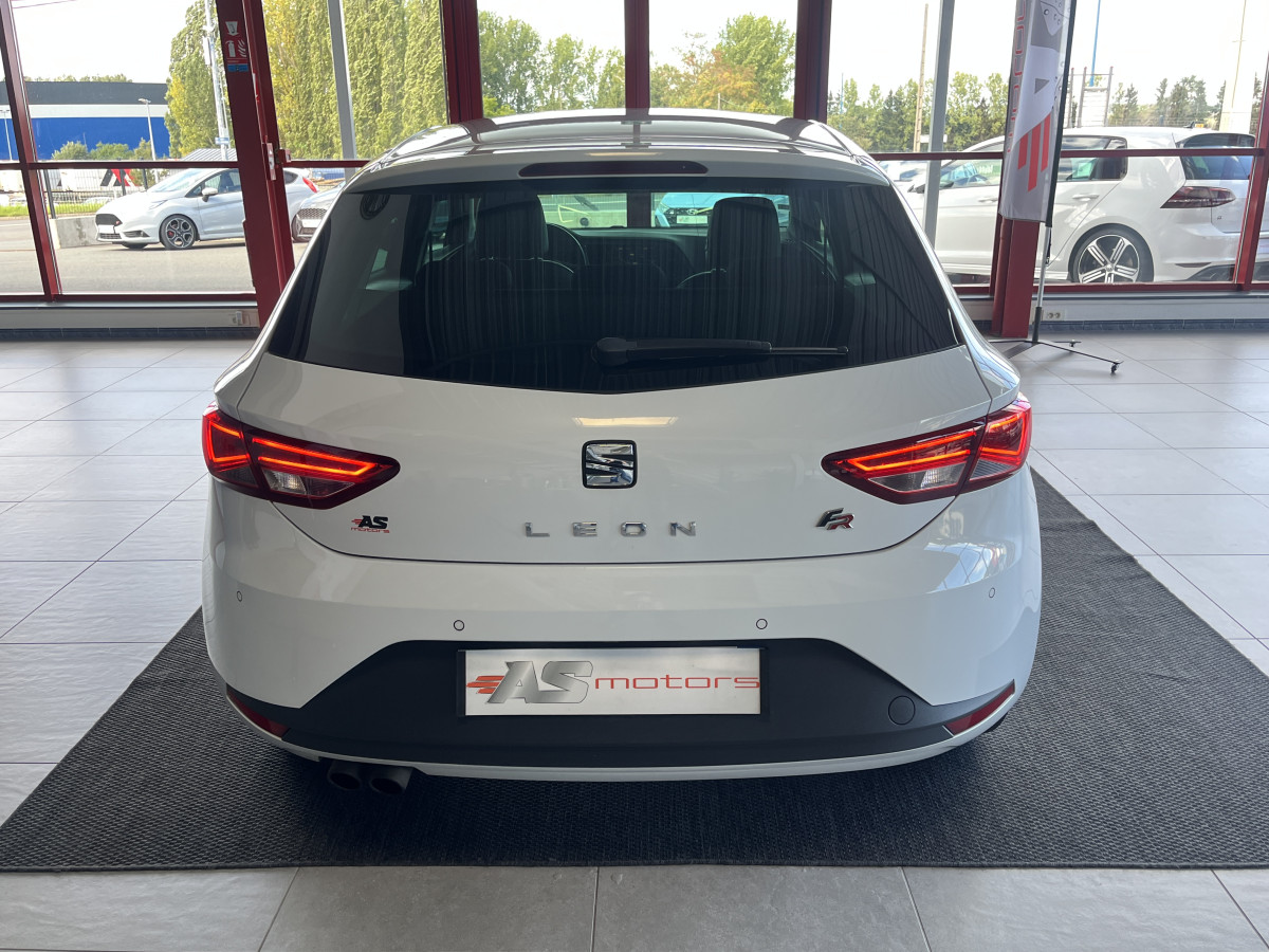 SEAT LEON FR 1,4 TSI 150 GPS CAMERA APPLE CARPLAY  REGULATEUR PARK PILOT SEAT DRIVE PROFILE FULL LED EXCELLENT ETAT