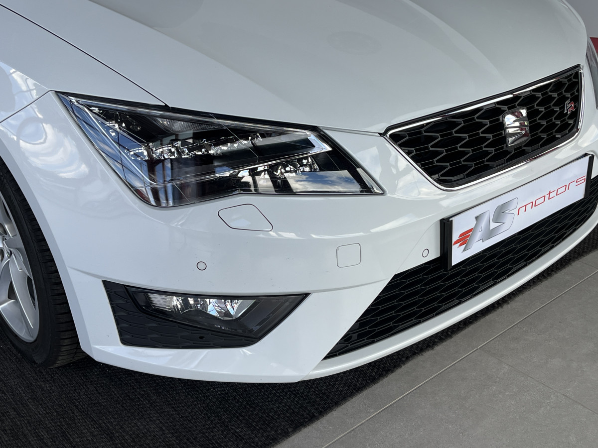 SEAT LEON FR 1,4 TSI 150 GPS CAMERA APPLE CARPLAY  REGULATEUR PARK PILOT SEAT DRIVE PROFILE FULL LED EXCELLENT ETAT