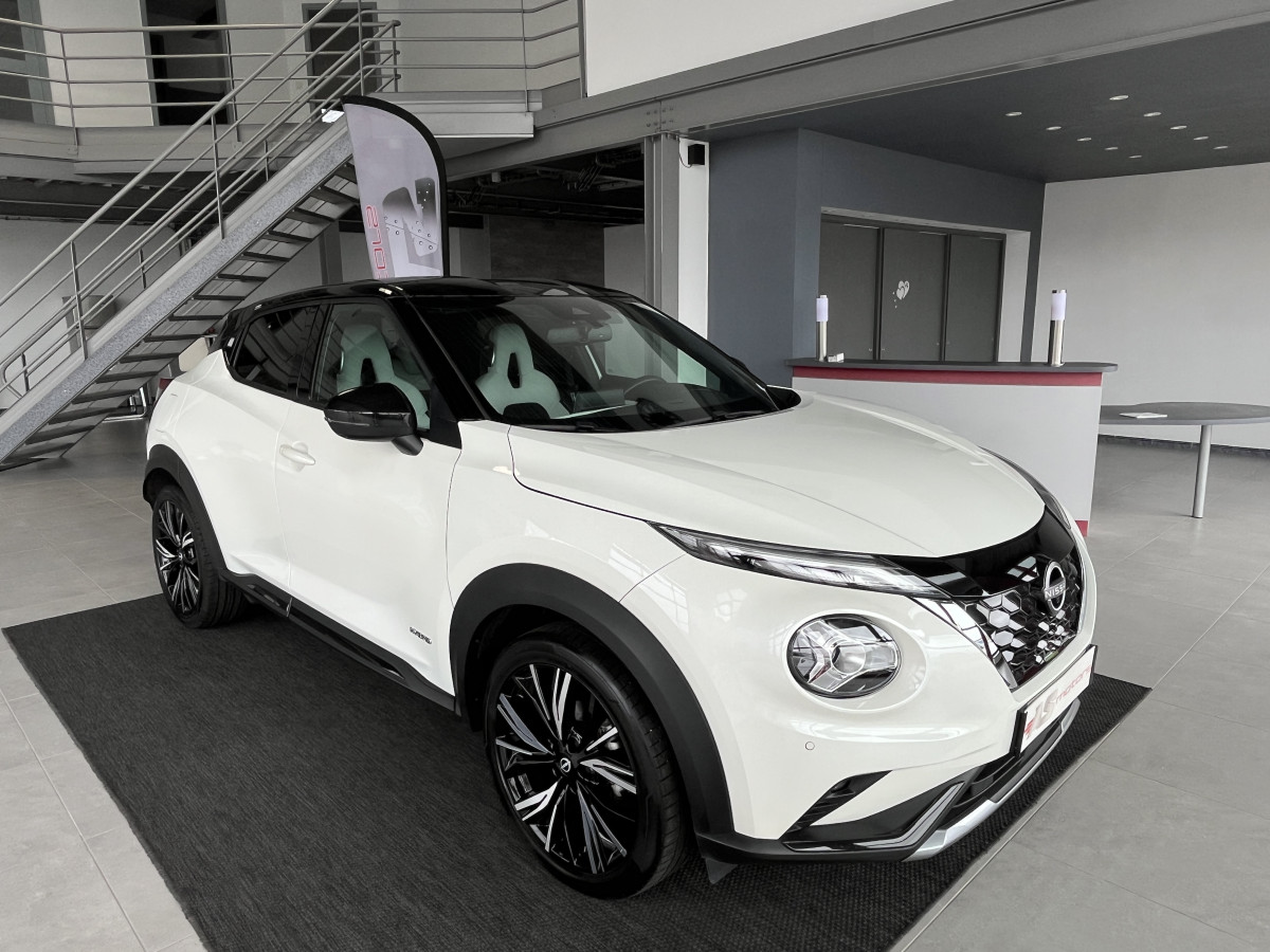 NISSAN JUKE 1,6 HYBRID 143 N-DESIGN GPS CAMERA 360 KEYLESS REGULATEUR LIMITEUR FEUX LED HIFI BOSE APPLE CARPLAY PACK HIVER ETAT NEUF