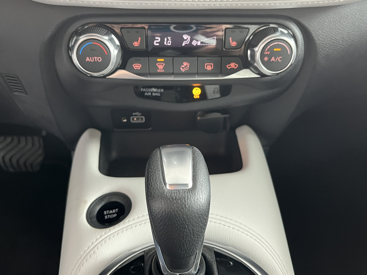 NISSAN JUKE 1,6 HYBRID 143 N-DESIGN GPS CAMERA 360 KEYLESS REGULATEUR LIMITEUR FEUX LED HIFI BOSE APPLE CARPLAY PACK HIVER ETAT NEUF