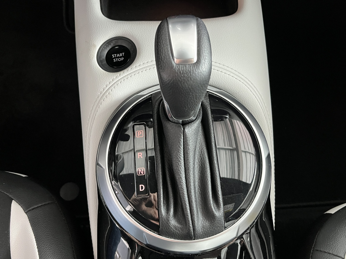 NISSAN JUKE 1,6 HYBRID 143 N-DESIGN GPS CAMERA 360 KEYLESS REGULATEUR LIMITEUR FEUX LED HIFI BOSE APPLE CARPLAY PACK HIVER ETAT NEUF