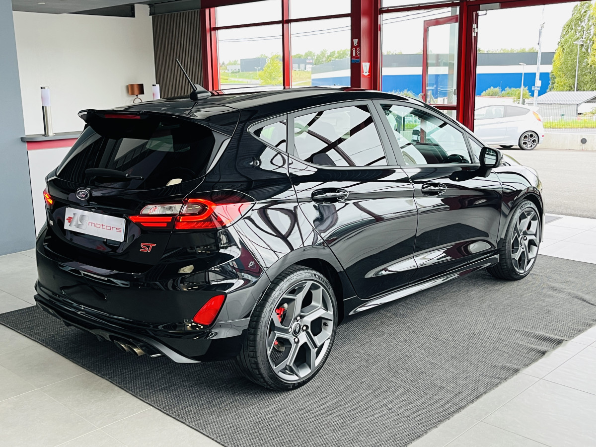 FORD FIESTA ST 1,5 200 PHASE 2  PACK PERFORMANCE  GPS CAMERA REGULATEUR LIMITEUR HIFI B&O PACK HIVER FULL LED KEYLESS VIRTUAL COCKPIT ETAT NEUF
