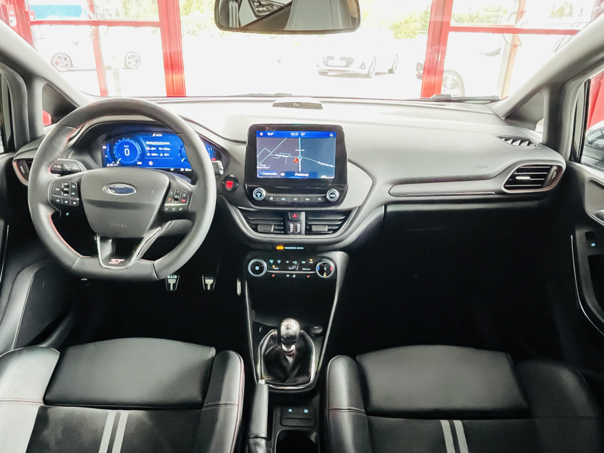 FORD FIESTA ST 1,5 200 PHASE 2  PACK PERFORMANCE  GPS CAMERA REGULATEUR LIMITEUR HIFI B&O PACK HIVER FULL LED KEYLESS VIRTUAL COCKPIT ETAT NEUF