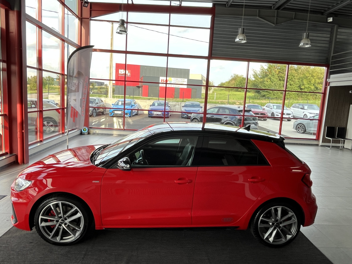 AUDI A1 SPORTBACK  40 TFSI 2,0  200  FULL S-LINE S-TRONIC 6  GPS CAMERA KEYLESS APPLE CARPLAY  HIFI BANG&OLUFSEN FULL LED REGULATEUR ADAPTATIF LIMITEUR  DRIVE SELECT DIGITAL COCKPIT PARKPILOT JANTES ALU 18   ETAT NEUF