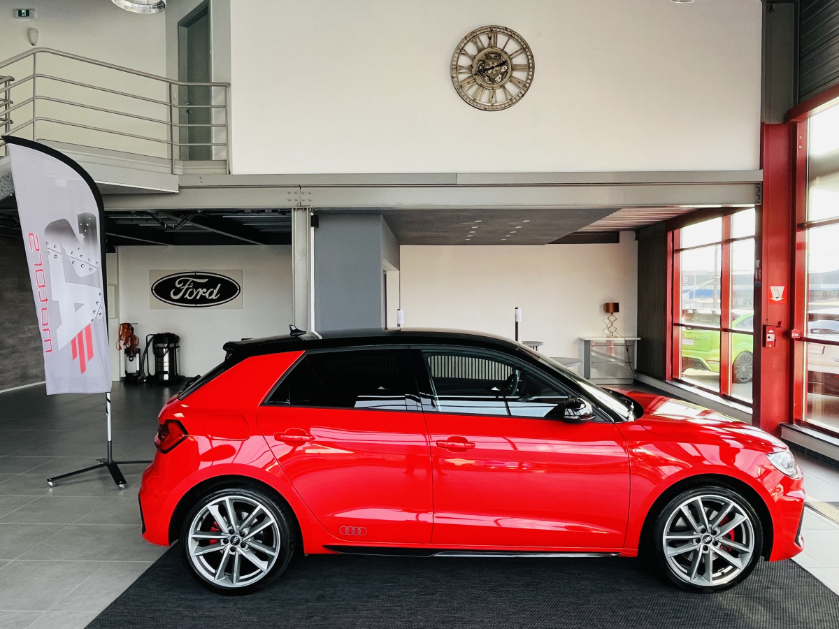 AUDI A1 SPORTBACK  40 TFSI 2,0  200  FULL S-LINE S-TRONIC 6  GPS CAMERA KEYLESS APPLE CARPLAY  HIFI BANG&OLUFSEN FULL LED REGULATEUR ADAPTATIF LIMITEUR  DRIVE SELECT DIGITAL COCKPIT PARKPILOT JANTES ALU 18   ETAT NEUF