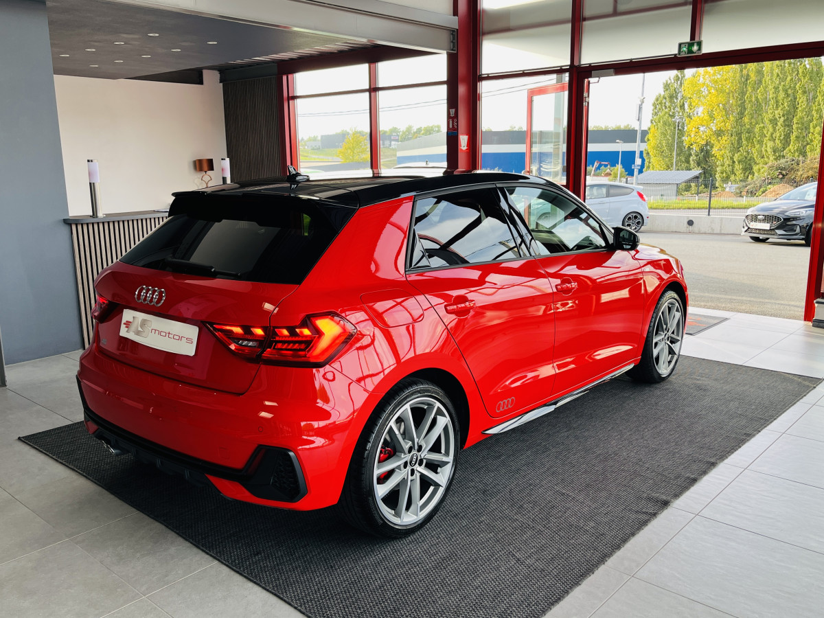 AUDI A1 SPORTBACK  40 TFSI 2,0  200  FULL S-LINE S-TRONIC 6  GPS CAMERA KEYLESS APPLE CARPLAY  HIFI BANG&OLUFSEN FULL LED REGULATEUR ADAPTATIF LIMITEUR  DRIVE SELECT DIGITAL COCKPIT PARKPILOT JANTES ALU 18   ETAT NEUF