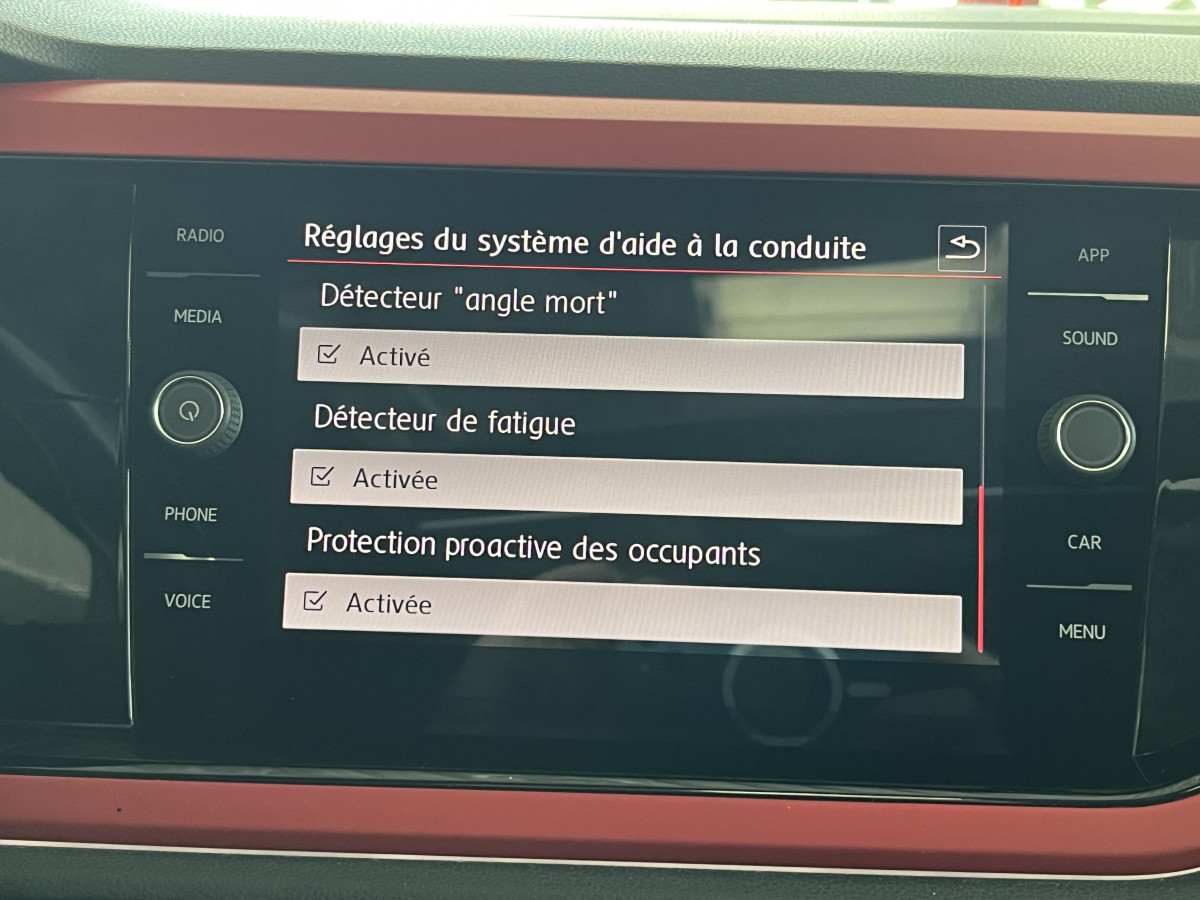 VOLKSWAGEN  POLO GTI 2,0 TSI 200 DSG6 TOIT PANORAMIQUE GPS ANDROID  CAMERA HIFI BEATS KEYLESS  APPLE CARPLAY DMS REGULATEUR ADAPTATIF LIMITEUR PARK PILOT JANTES BRESCIA FULL LED  EXCELLENT ETAT