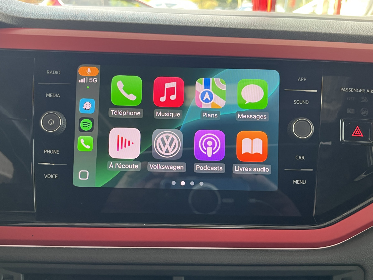 VOLKSWAGEN  POLO GTI 2,0 TSI 200 DSG6 TOIT PANORAMIQUE GPS ANDROID  CAMERA HIFI BEATS KEYLESS  APPLE CARPLAY DMS REGULATEUR ADAPTATIF LIMITEUR PARK PILOT JANTES BRESCIA FULL LED  EXCELLENT ETAT