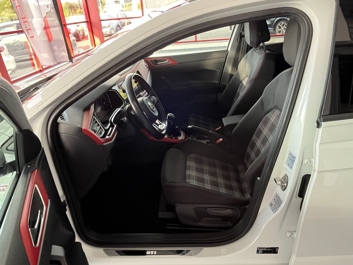 VOLKSWAGEN  POLO GTI 2,0 TSI 200 DSG6 TOIT PANORAMIQUE GPS ANDROID  CAMERA HIFI BEATS KEYLESS  APPLE CARPLAY DMS REGULATEUR ADAPTATIF LIMITEUR PARK PILOT JANTES BRESCIA FULL LED  EXCELLENT ETAT