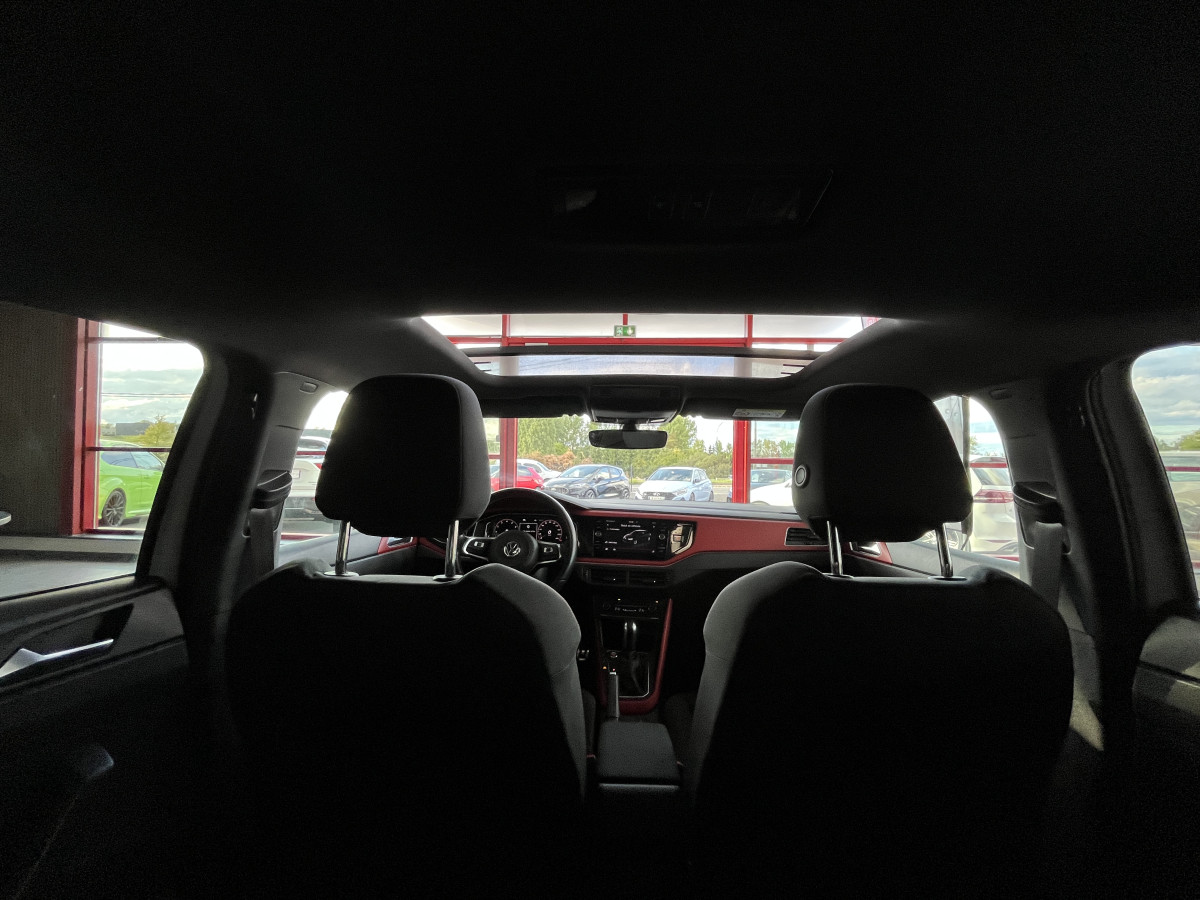 VOLKSWAGEN  POLO GTI 2,0 TSI 200 DSG6 TOIT PANORAMIQUE GPS ANDROID  CAMERA HIFI BEATS KEYLESS  APPLE CARPLAY DMS REGULATEUR ADAPTATIF LIMITEUR PARK PILOT JANTES BRESCIA FULL LED  EXCELLENT ETAT