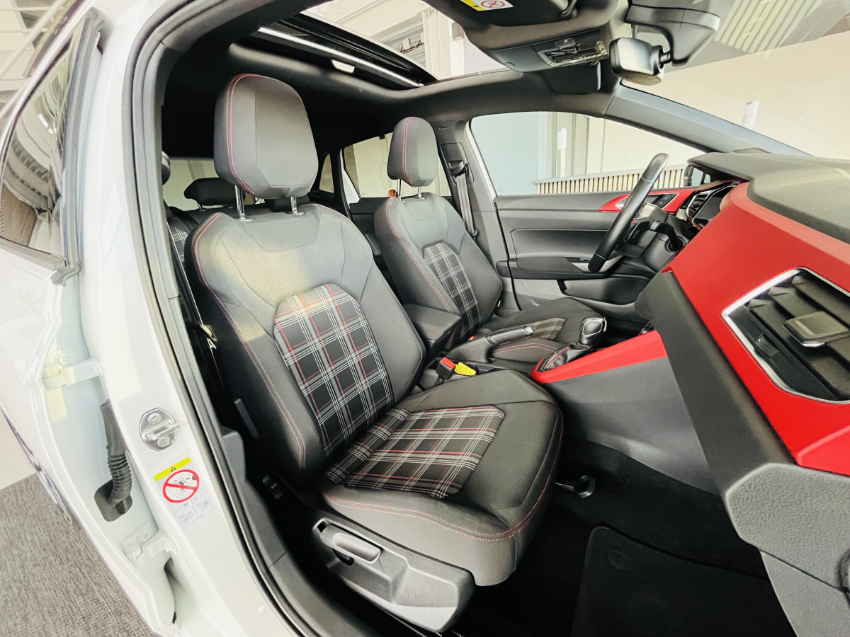 VOLKSWAGEN  POLO GTI 2,0 TSI 200 DSG6 TOIT PANORAMIQUE GPS ANDROID  CAMERA HIFI BEATS KEYLESS  APPLE CARPLAY DMS REGULATEUR ADAPTATIF LIMITEUR PARK PILOT JANTES BRESCIA FULL LED  EXCELLENT ETAT